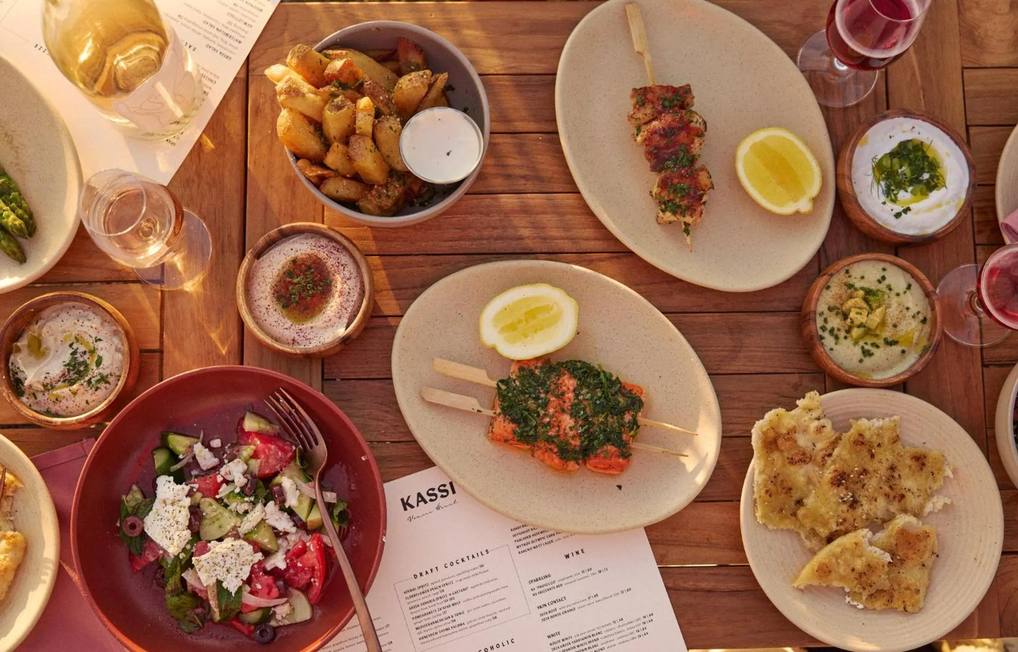 Restaurant/places to eat in Hotel Erwin Venice Beach