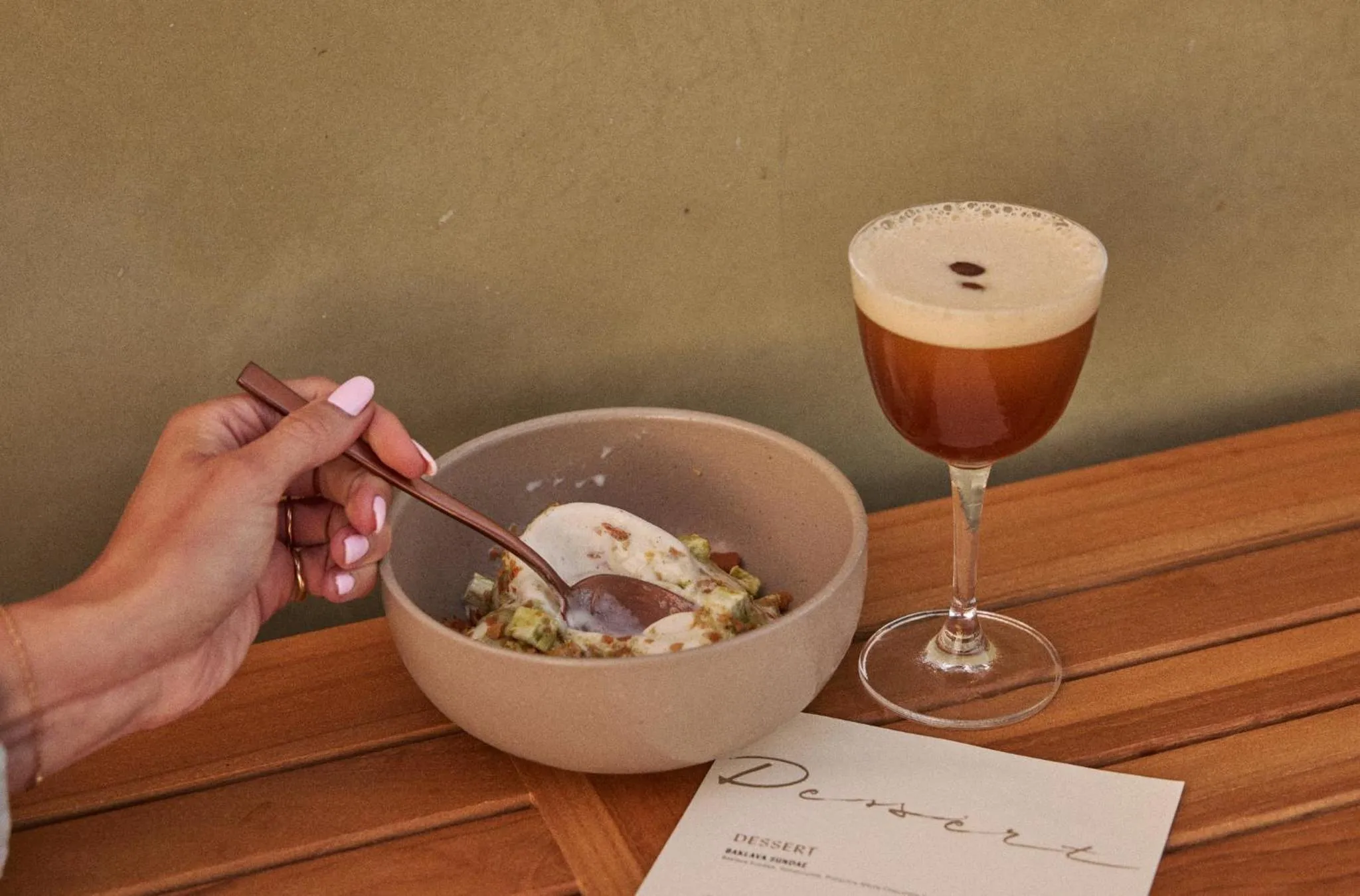 Restaurant/places to eat in Hotel Erwin Venice Beach