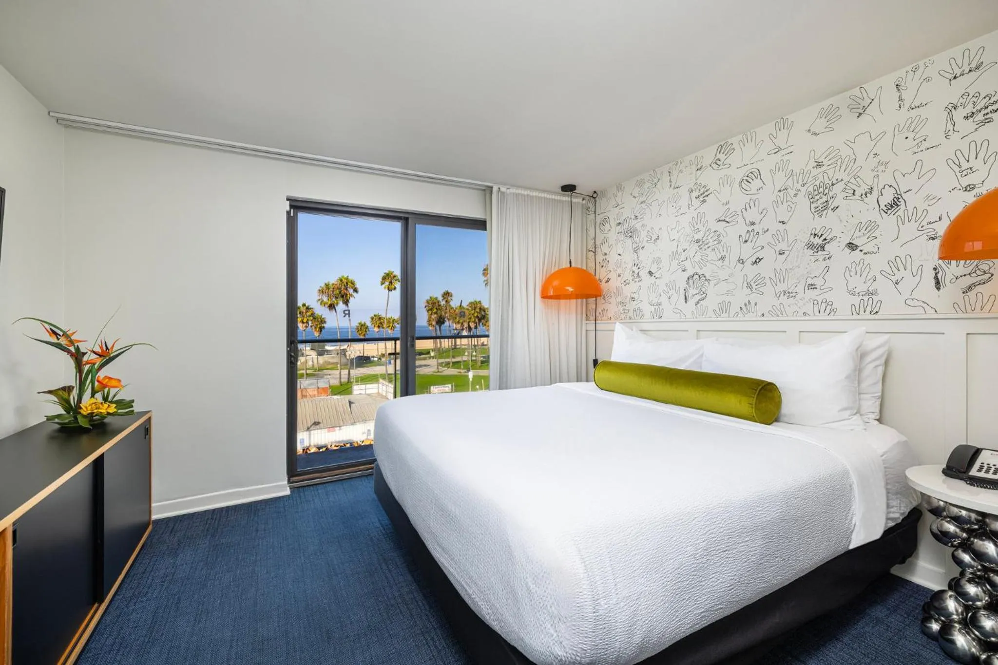 Bedroom, Bed in Hotel Erwin Venice Beach