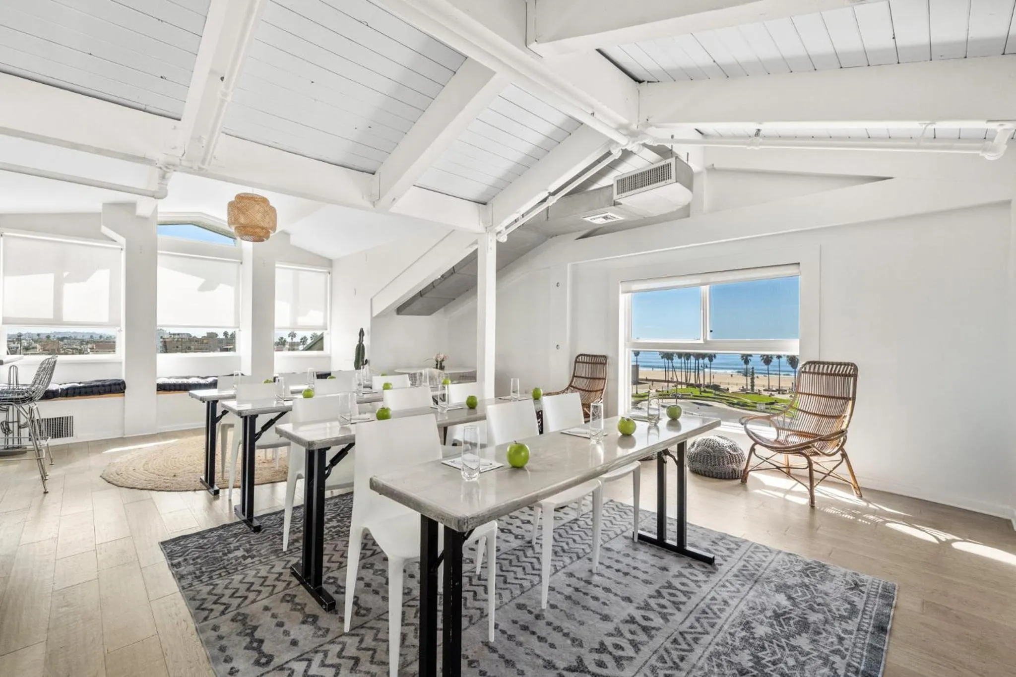 Meeting/conference room in Hotel Erwin Venice Beach