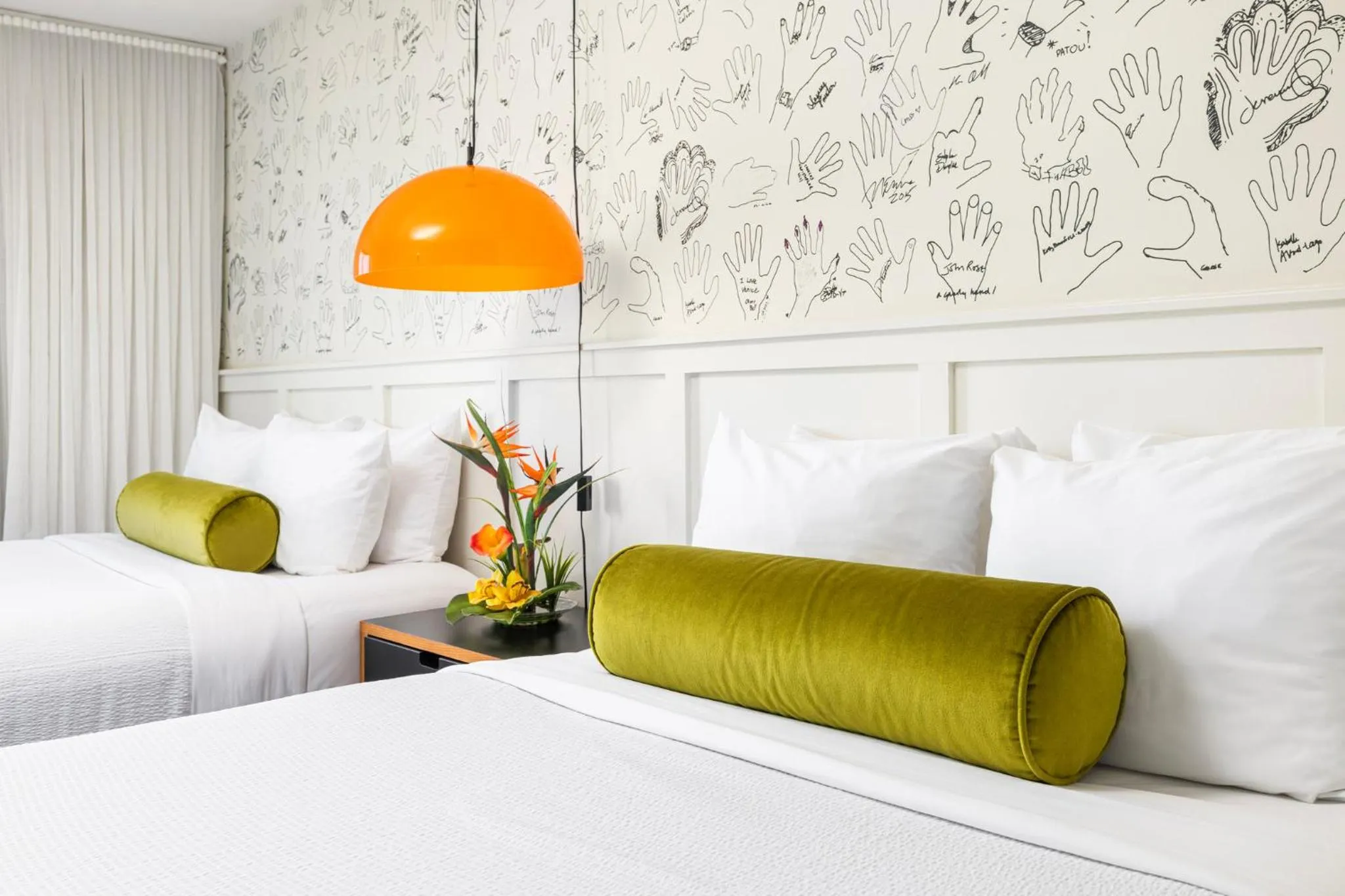 Photo of the whole room, Bed in Hotel Erwin Venice Beach