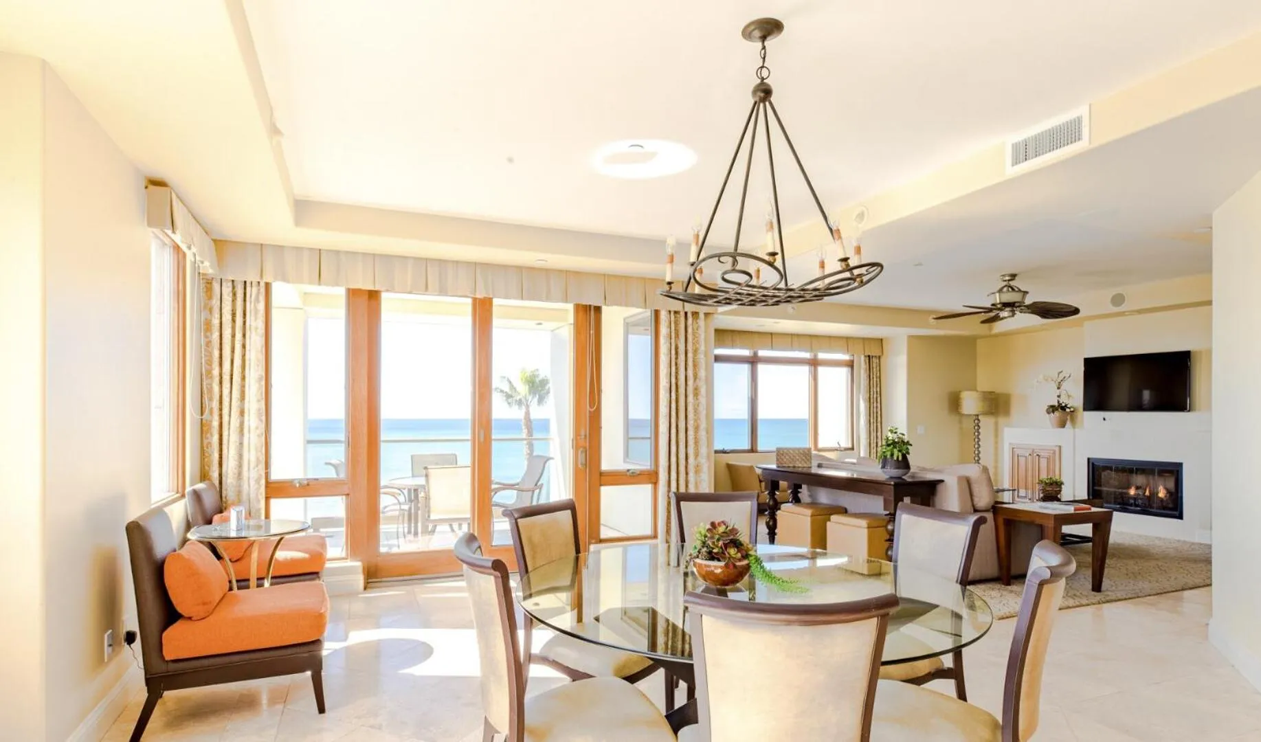 Dolphin Bay Resort and Spa