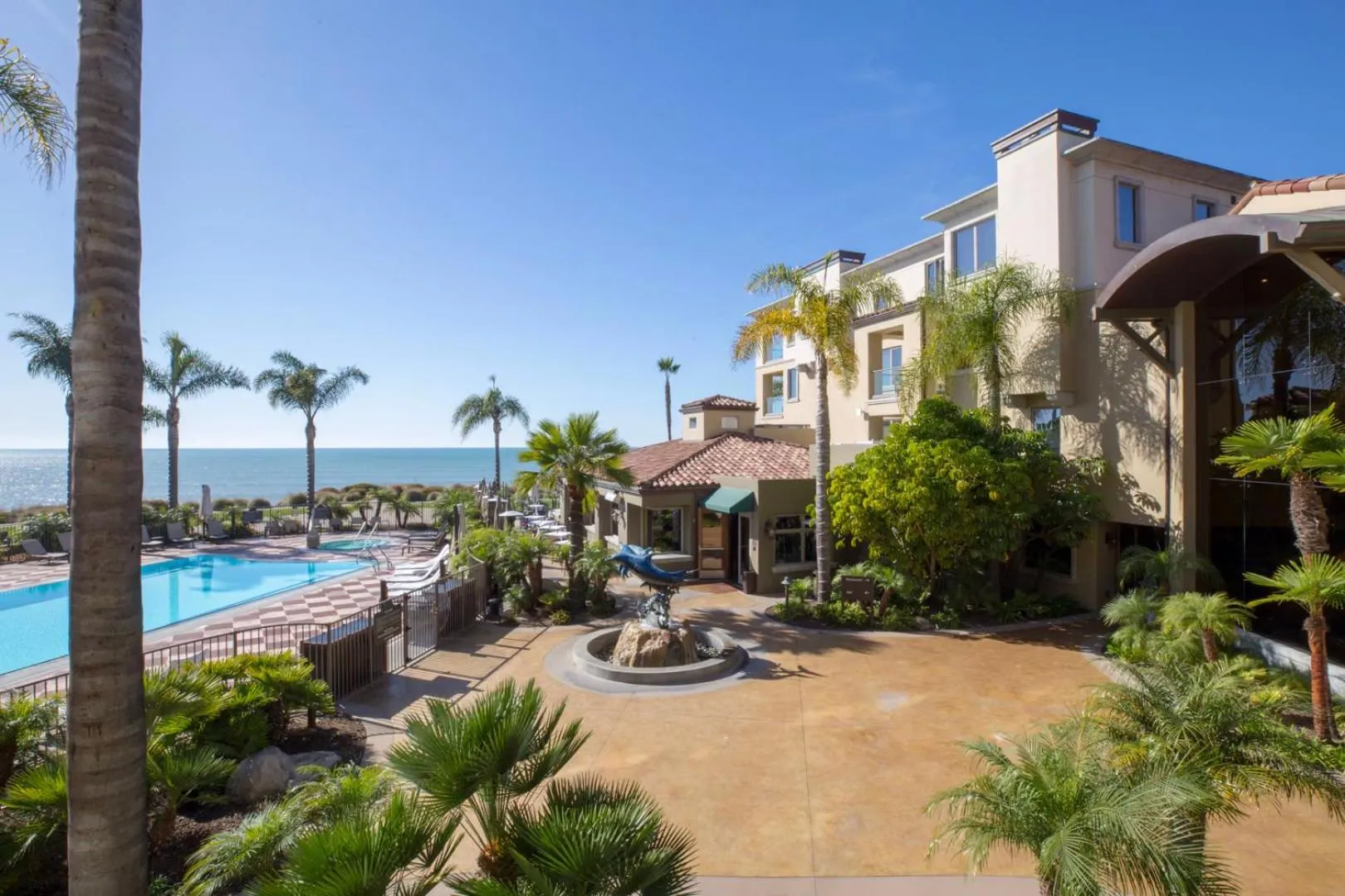 Dolphin Bay Resort and Spa