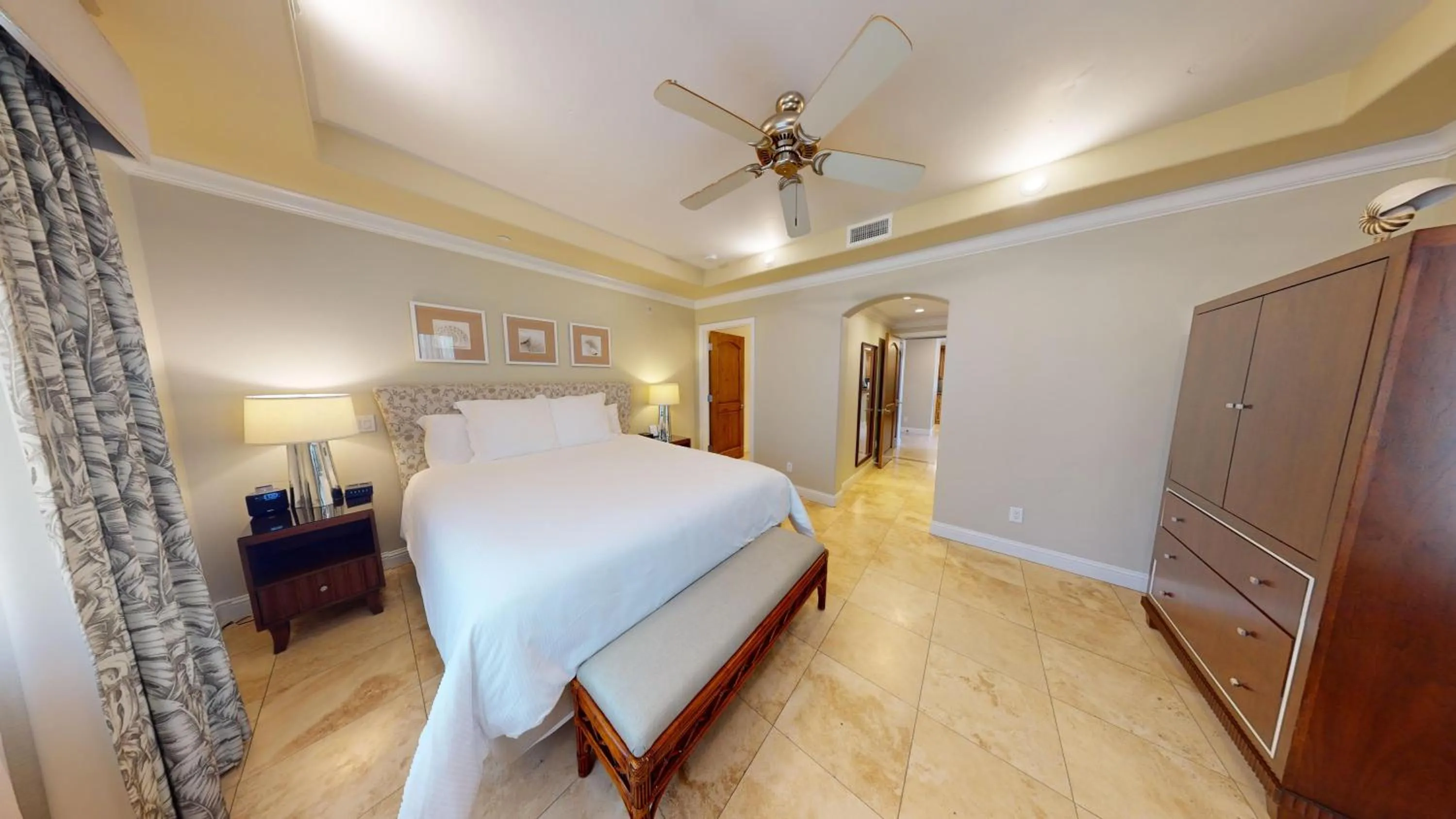 Bed in Dolphin Bay Resort and Spa