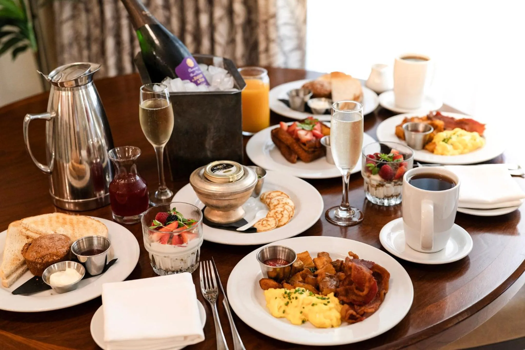 Breakfast in Dolphin Bay Resort and Spa