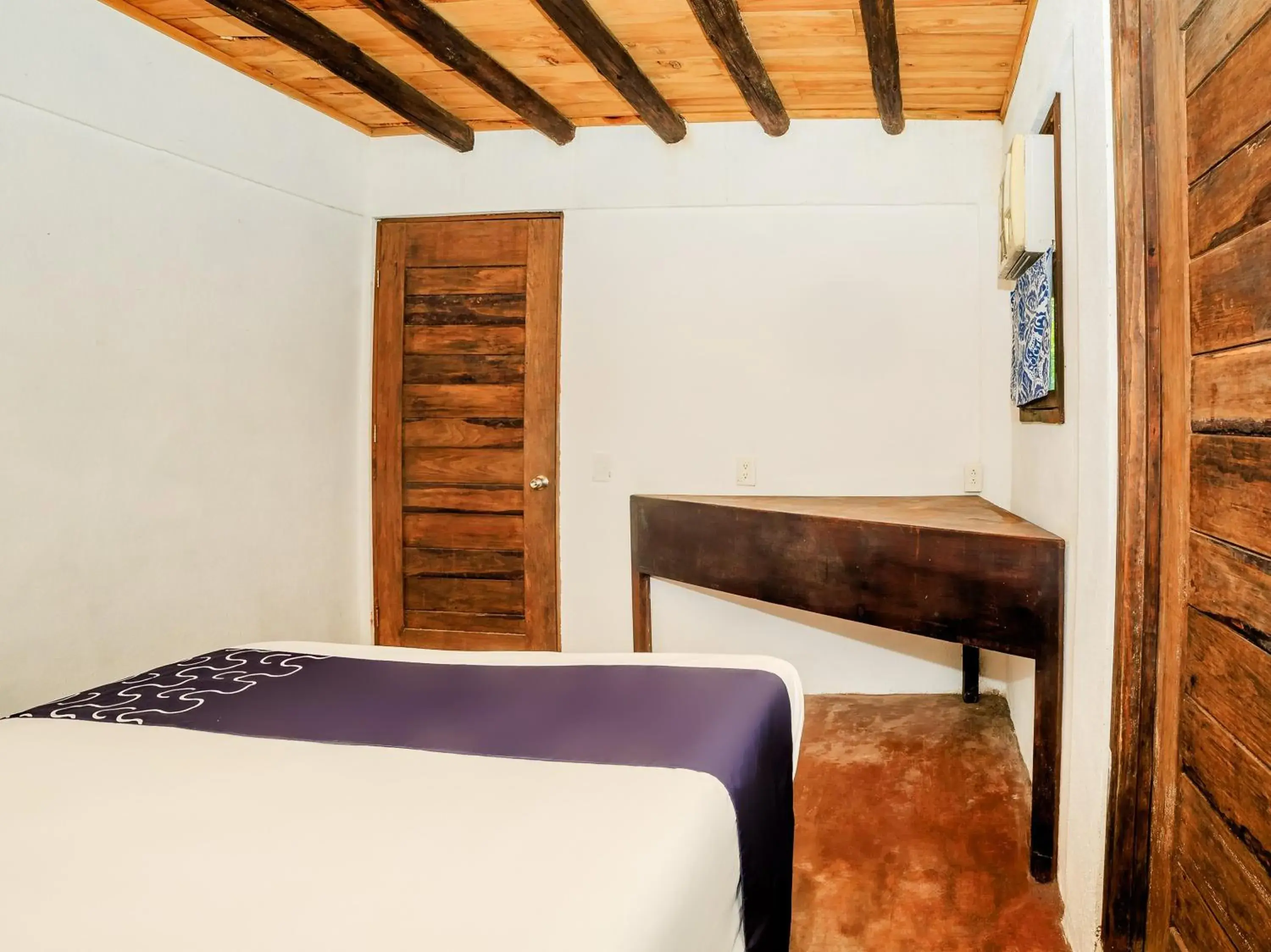 Bedroom in Capital O Verdemar, Pie de la Cuesta Bedroom in Capital O Verdemar, Pie de la Cuesta