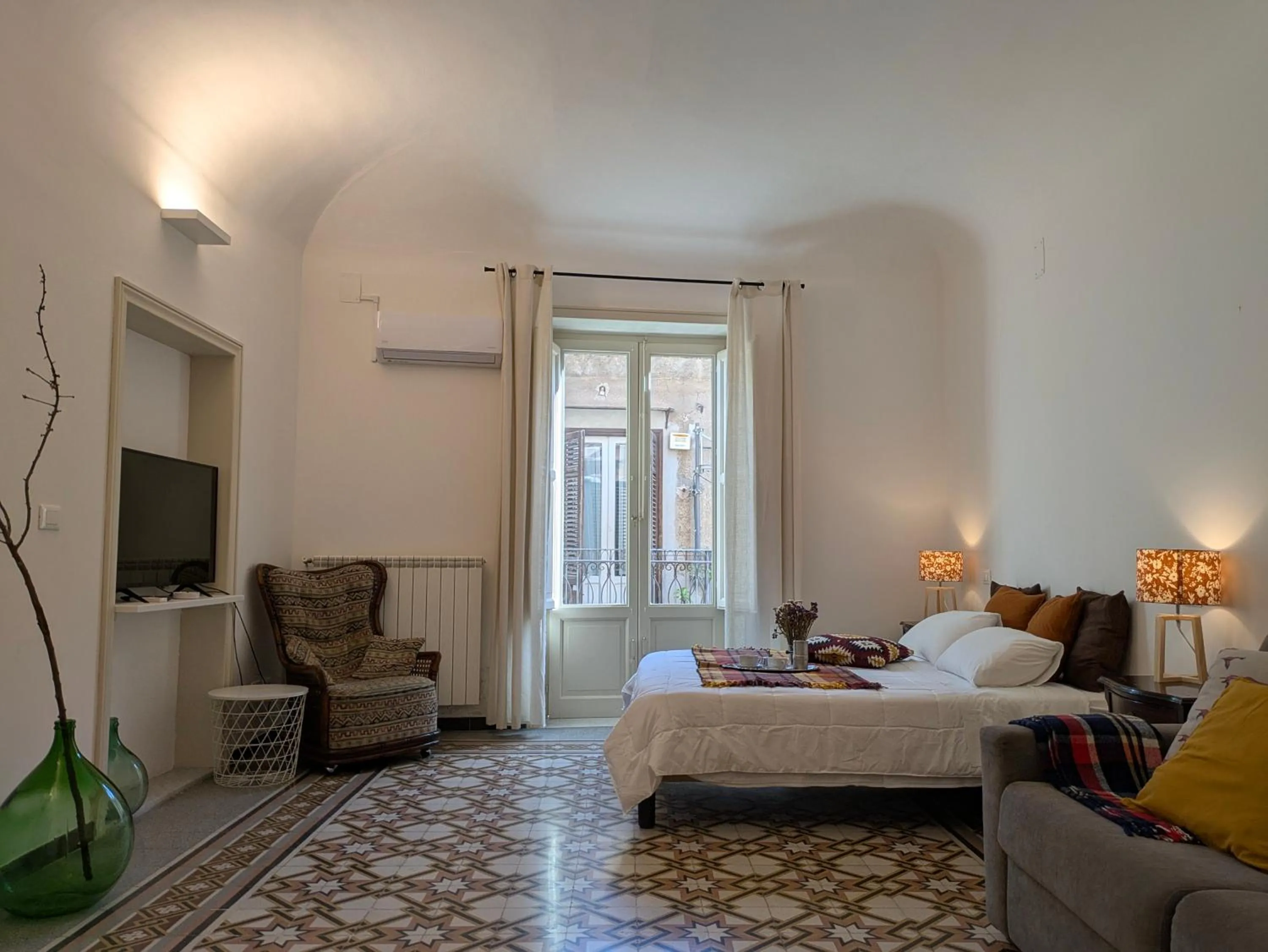 Quadruple Room with Private Bathroom - single occupancy in B&B del Parlamento