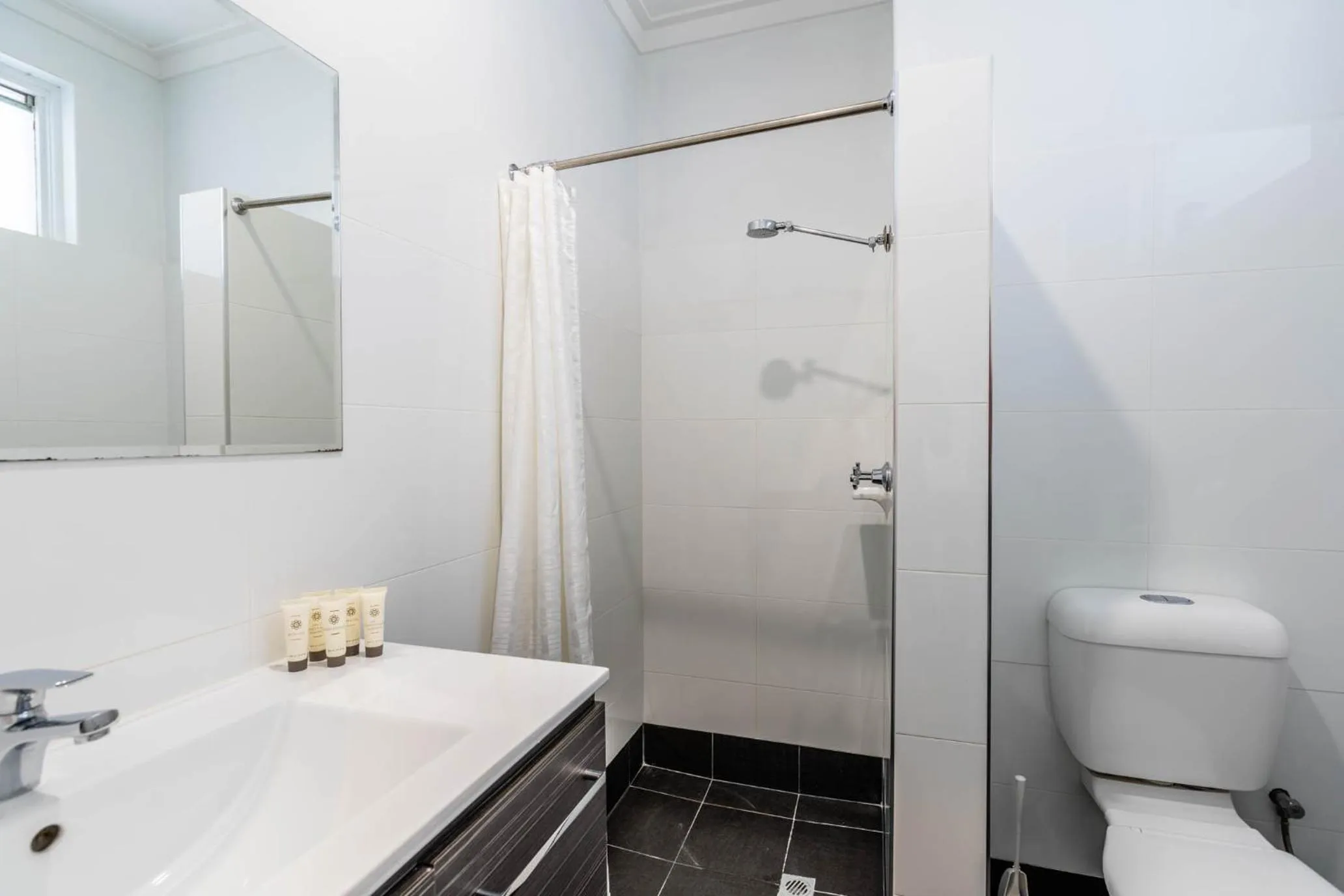 Bathroom in Manjimup Kingsley Motel