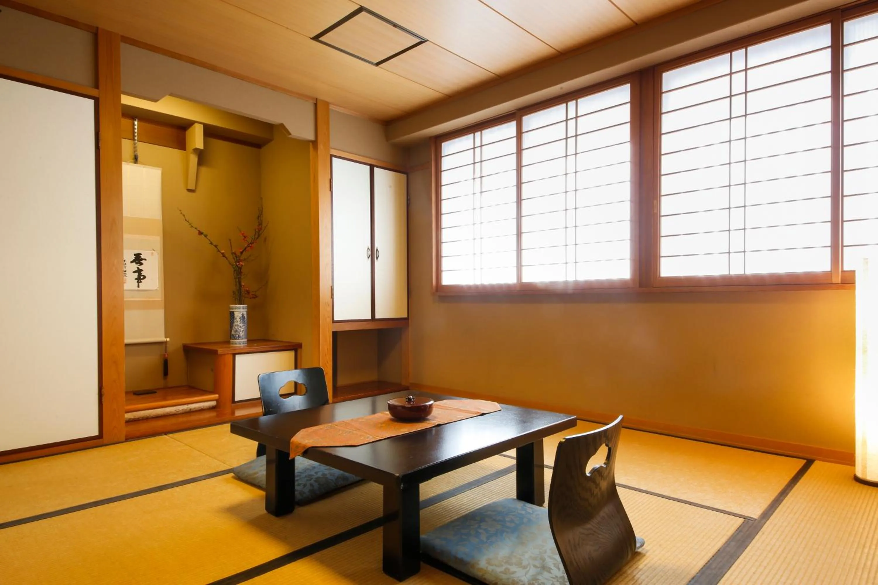 Photo of the whole room in Ryokan Sanga