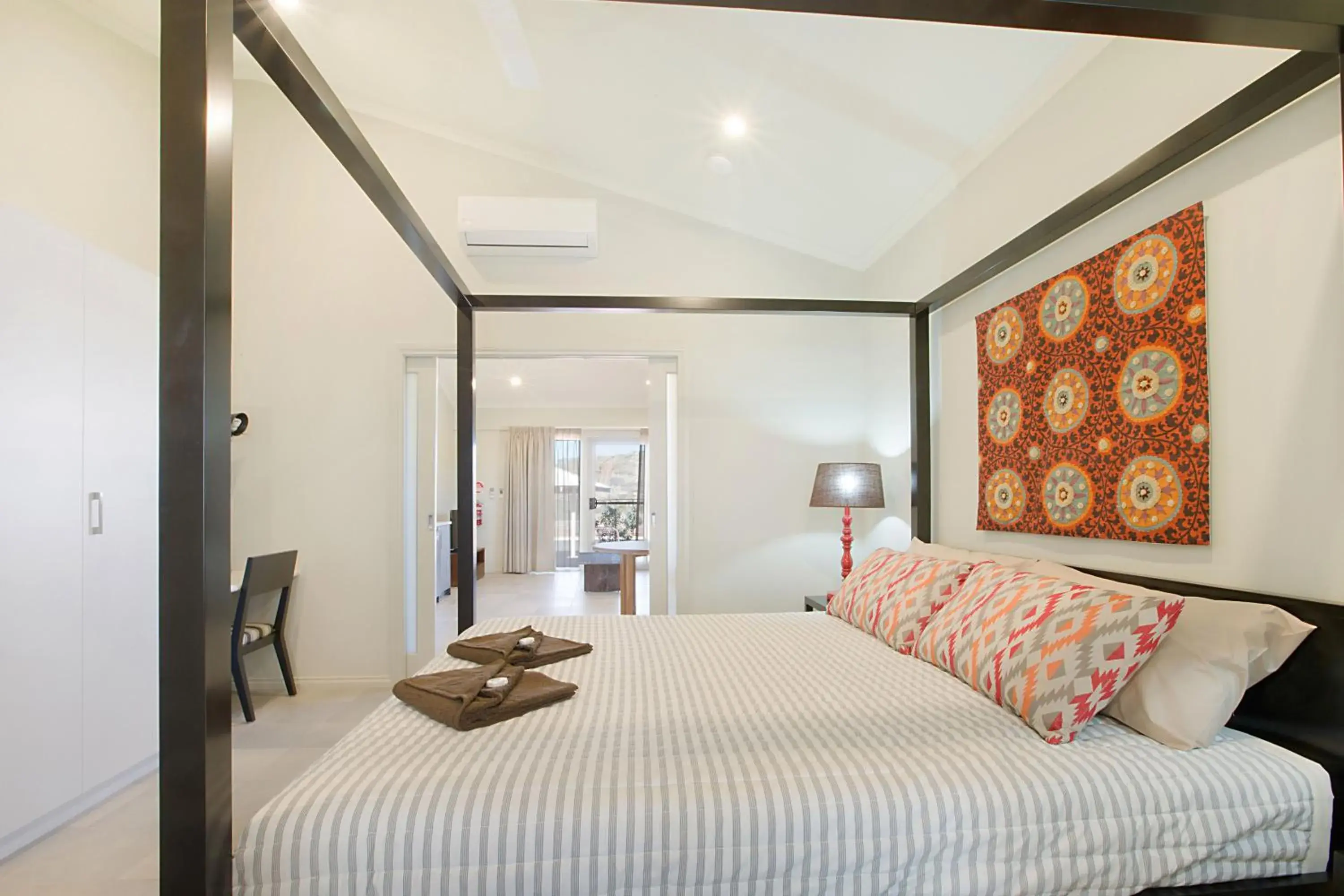 Bed in Best Western Plus The Ranges Karratha Bed in Best Western Plus The Ranges Karratha