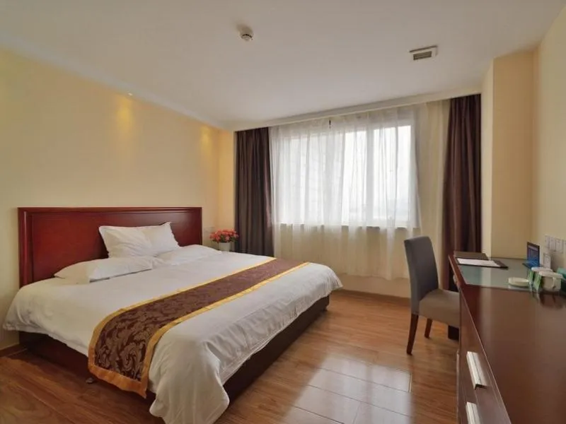 Greentree Alliance Beijing West Railway Station Zhanqian North Square Hotel