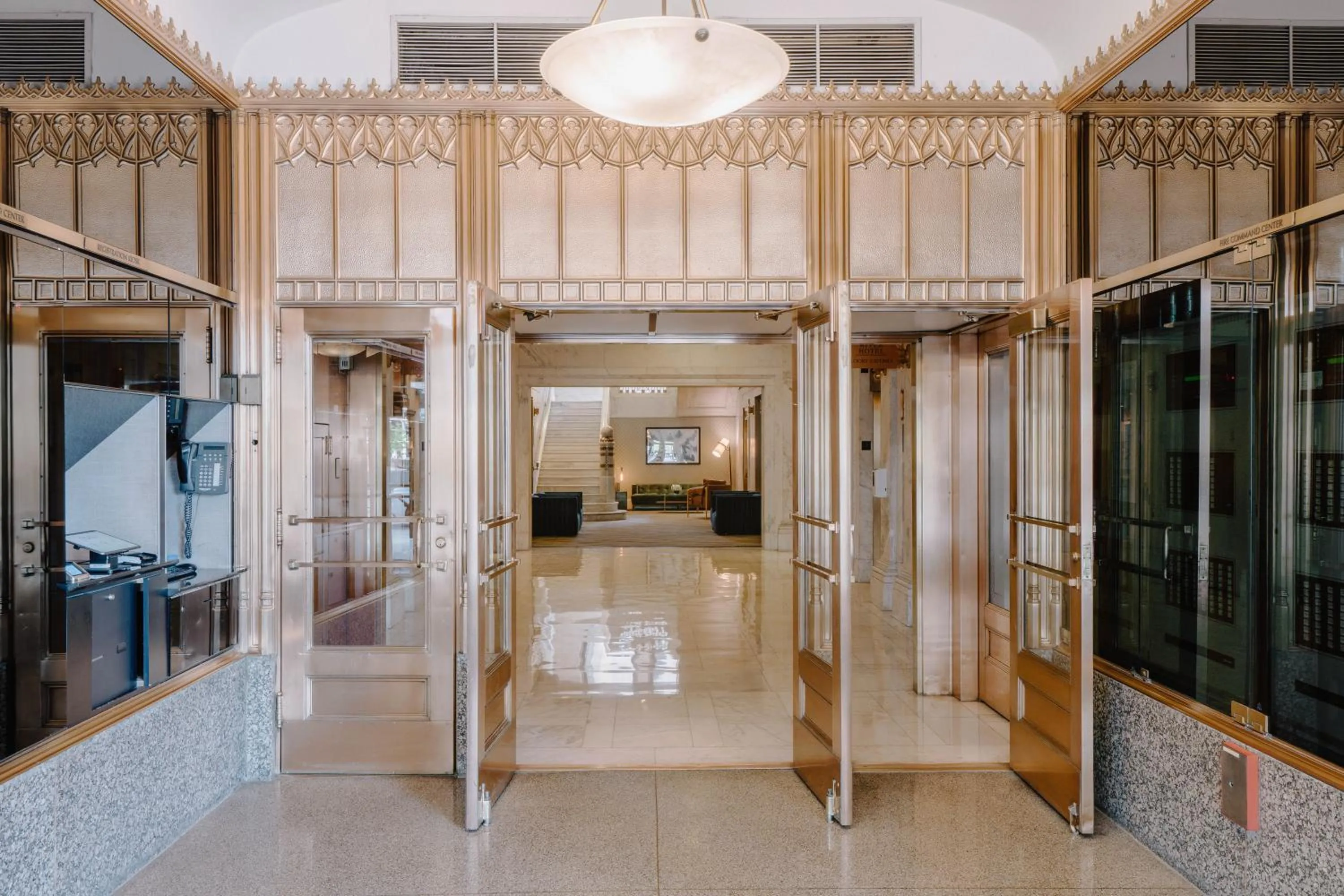 Lobby or reception in River Hotel