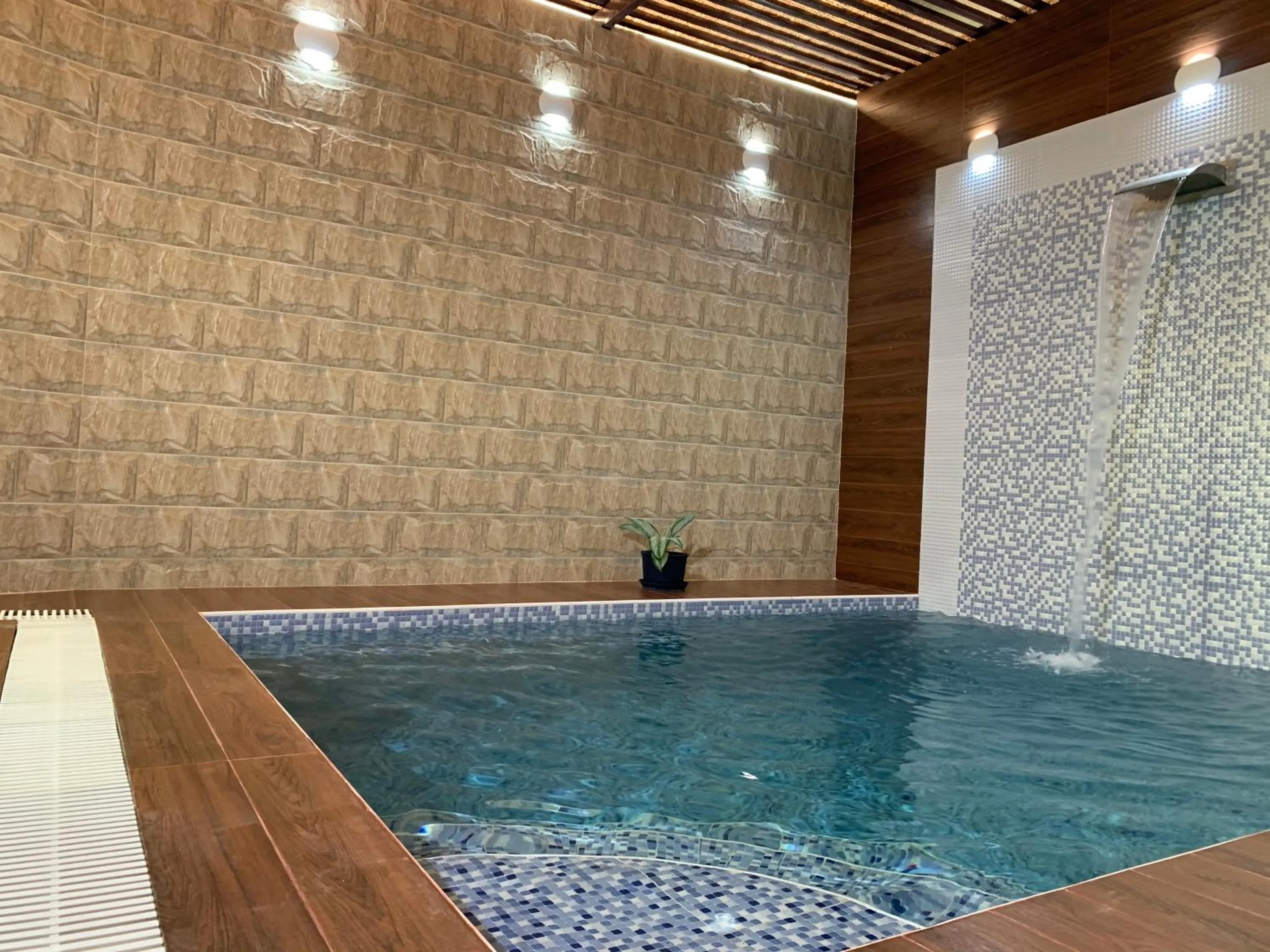 Swimming pool in Oriental Nights Rest House