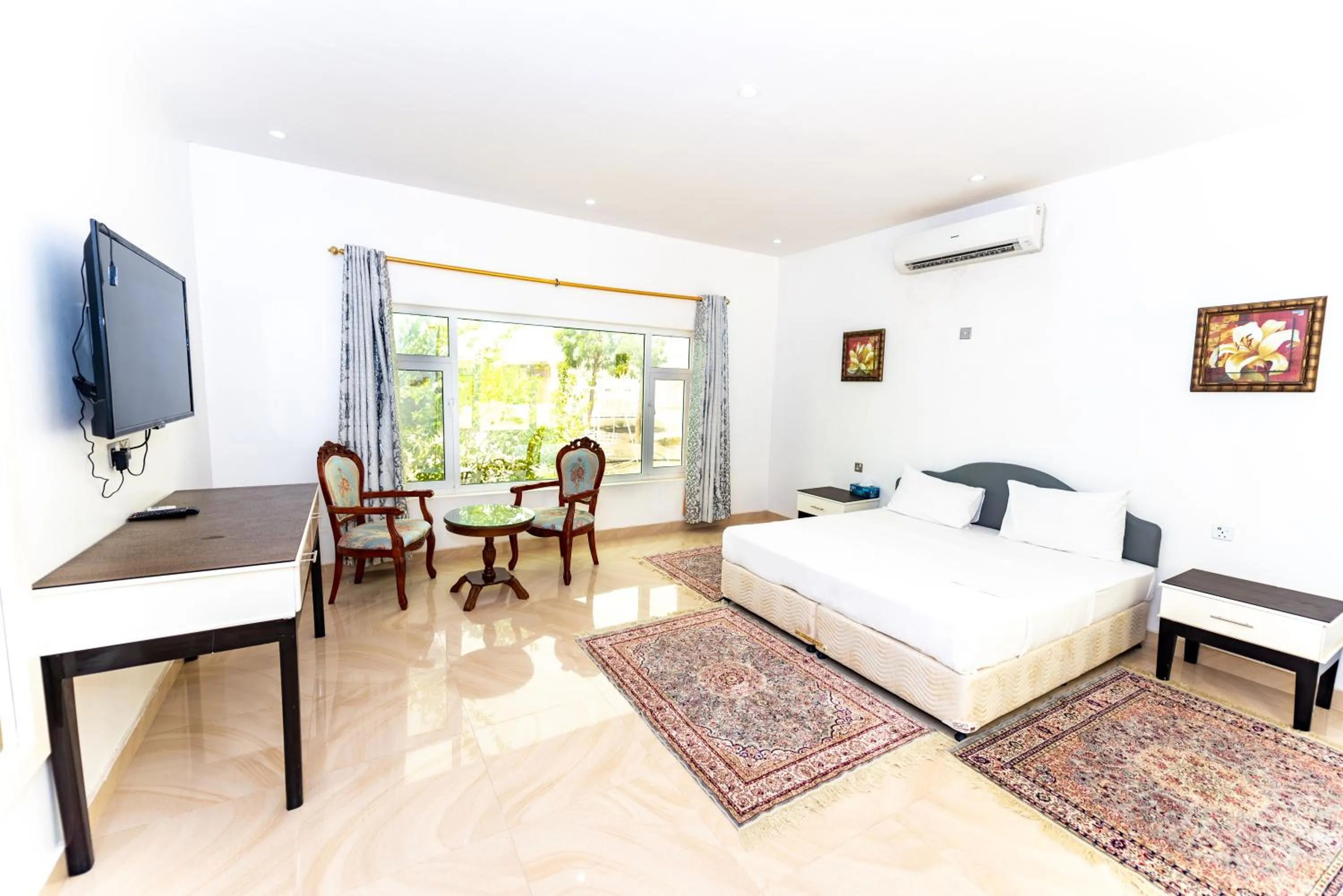 Property building, Bed in Oriental Nights Rest House