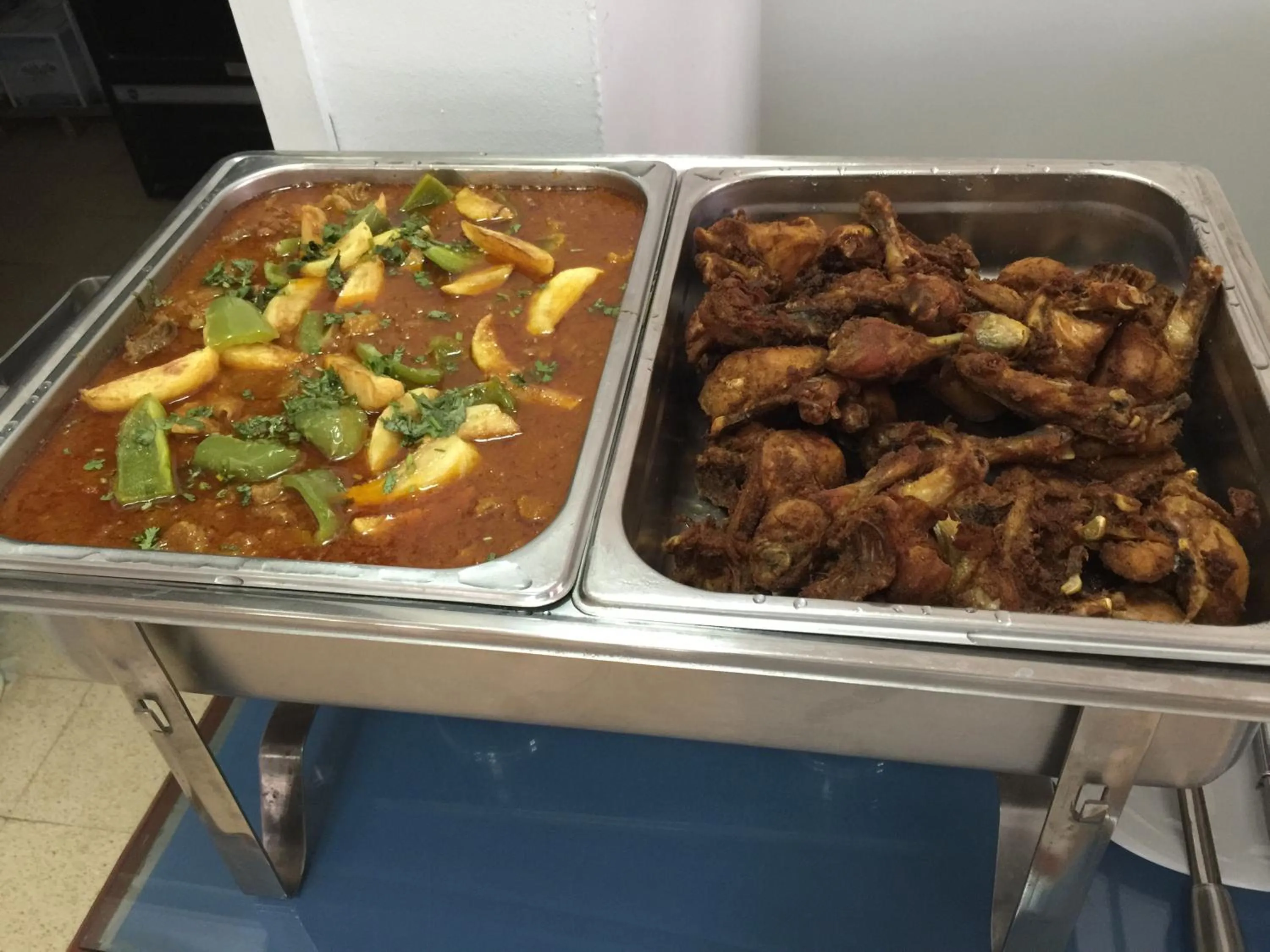 Restaurant/places to eat in Oriental Nights Rest House