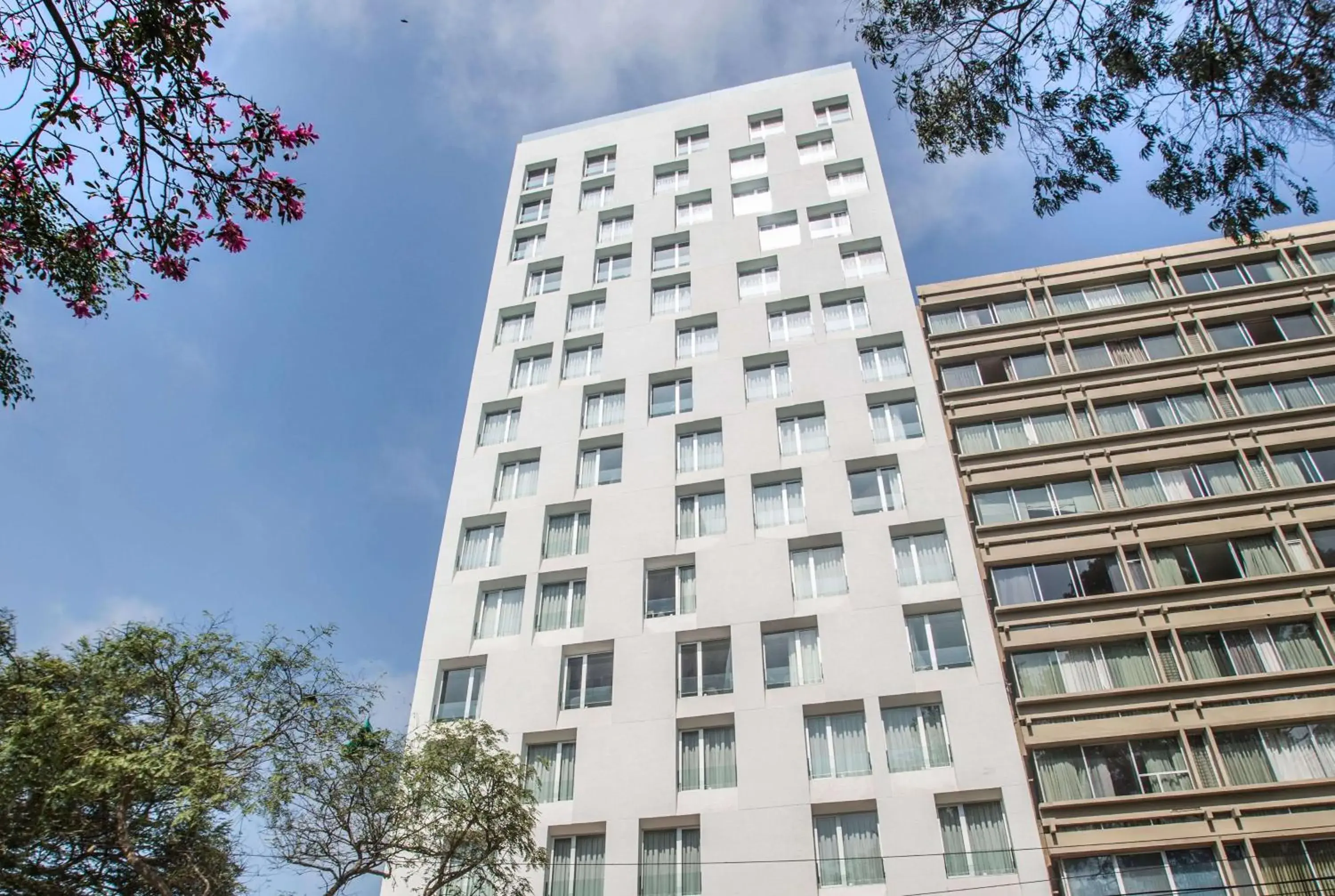 Property building in Dazzler by Wyndham Lima San Isidro Property building in Dazzler by Wyndham Lima San Isidro