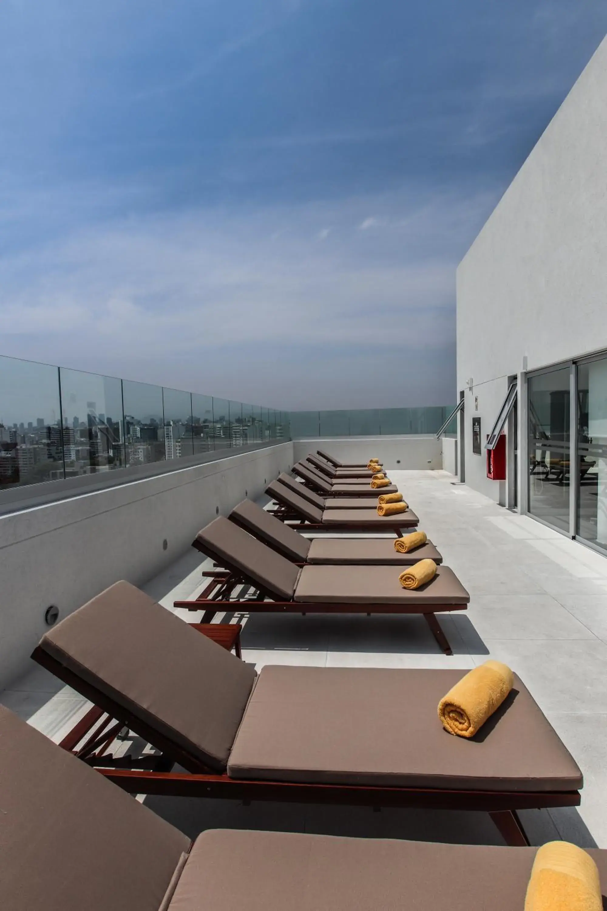 Swimming pool in Dazzler by Wyndham Lima San Isidro Swimming pool in Dazzler by Wyndham Lima San Isidro