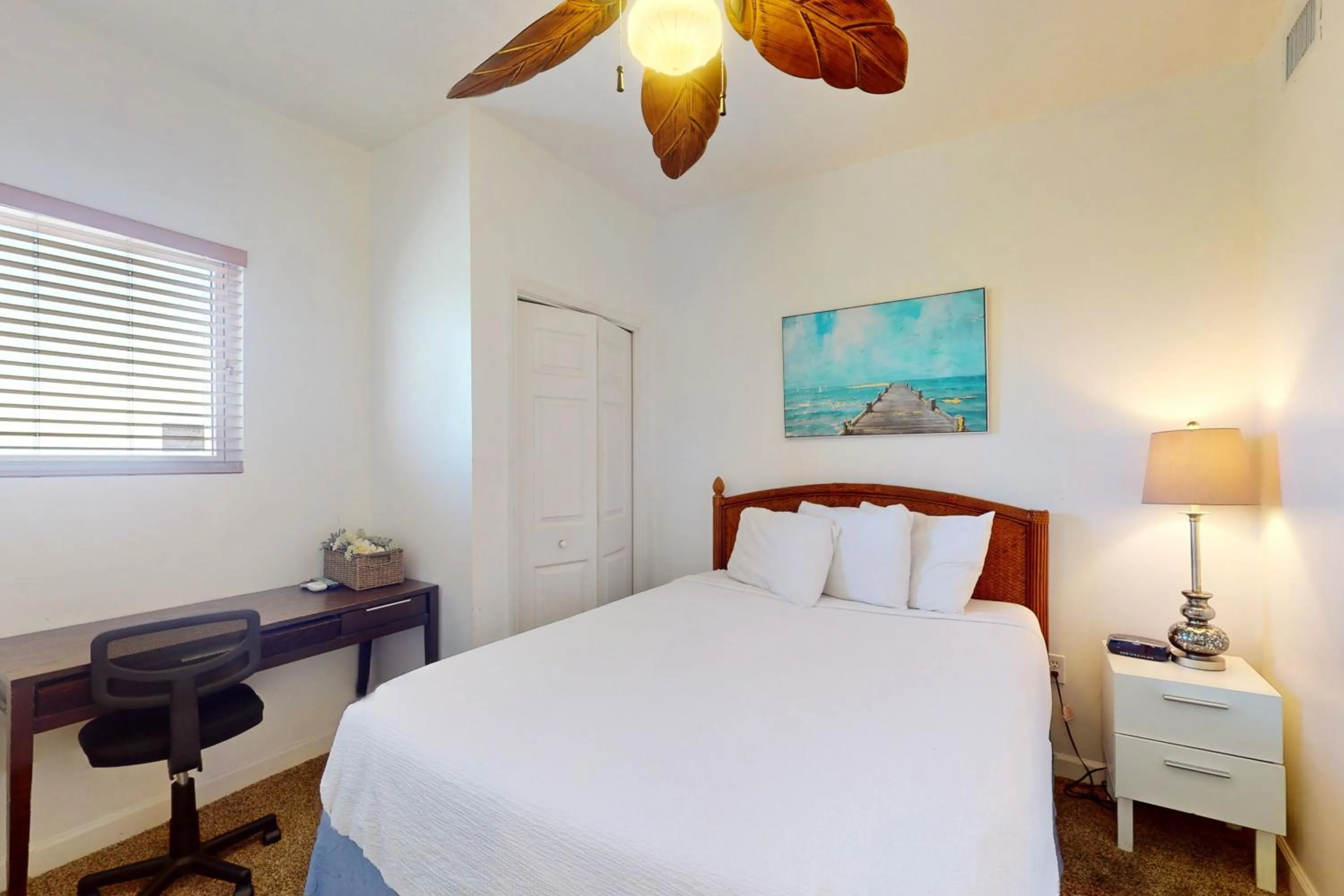 Bed in Sterling Reef 1505