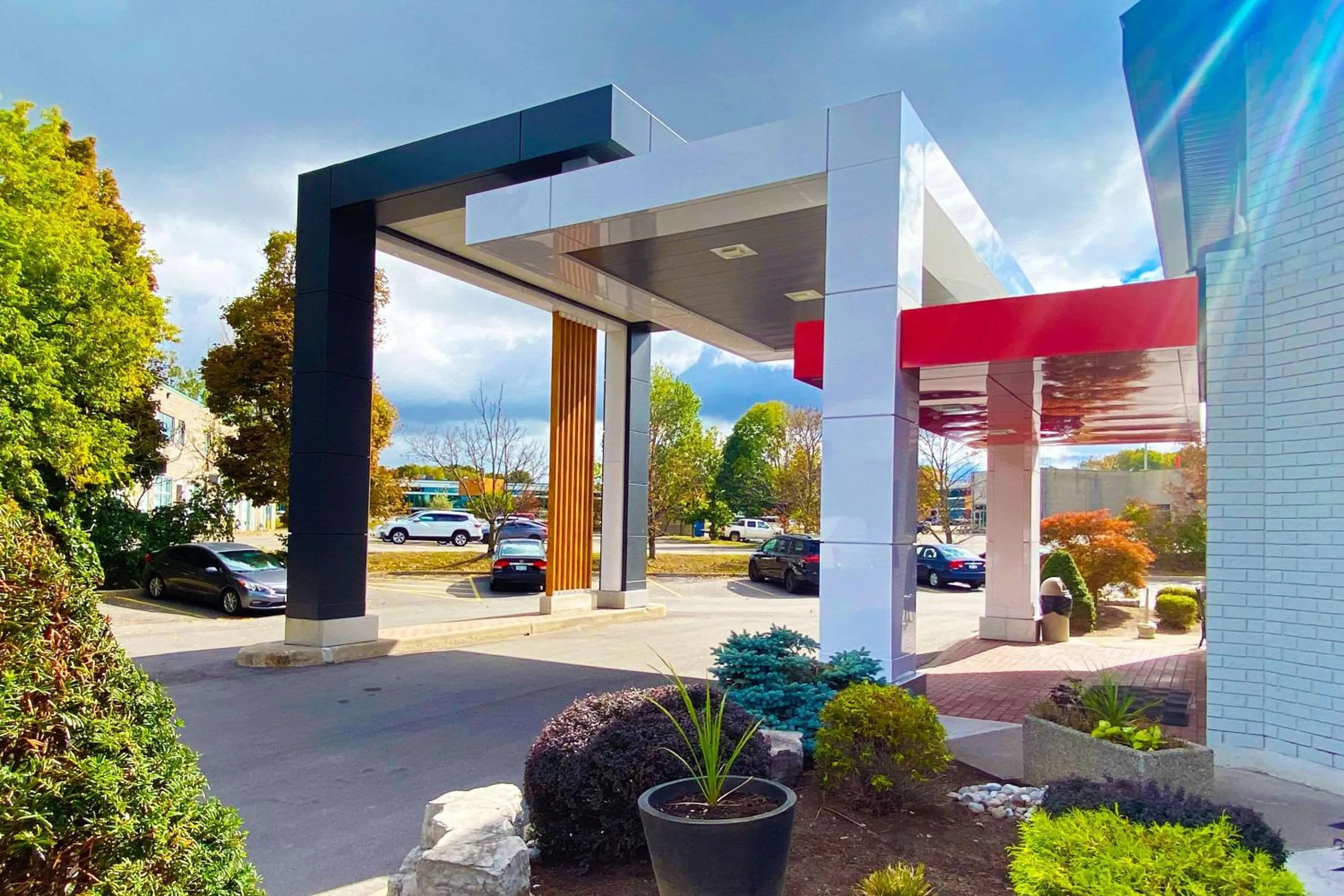 Property building in Comfort Inn