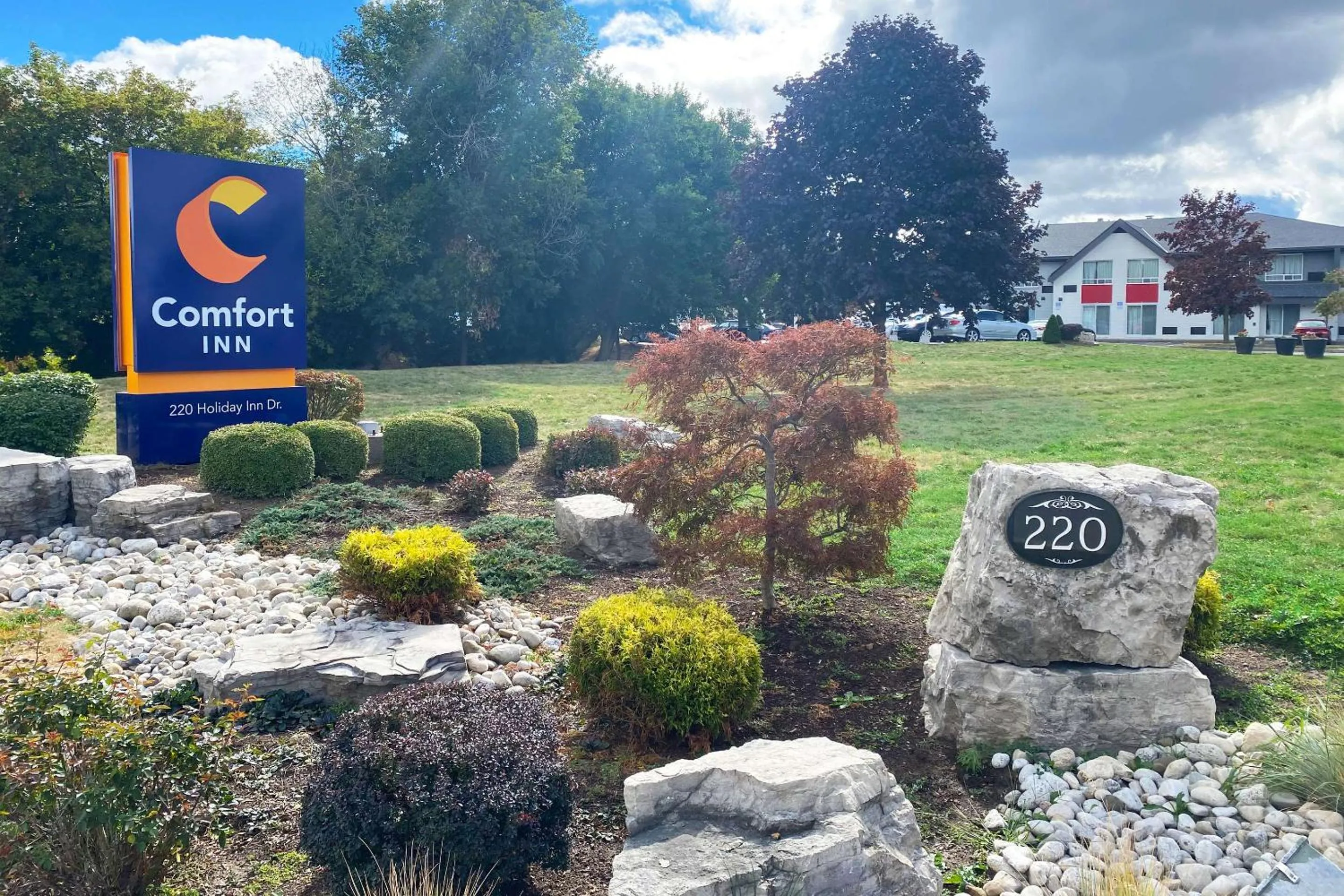 Property building in Comfort Inn