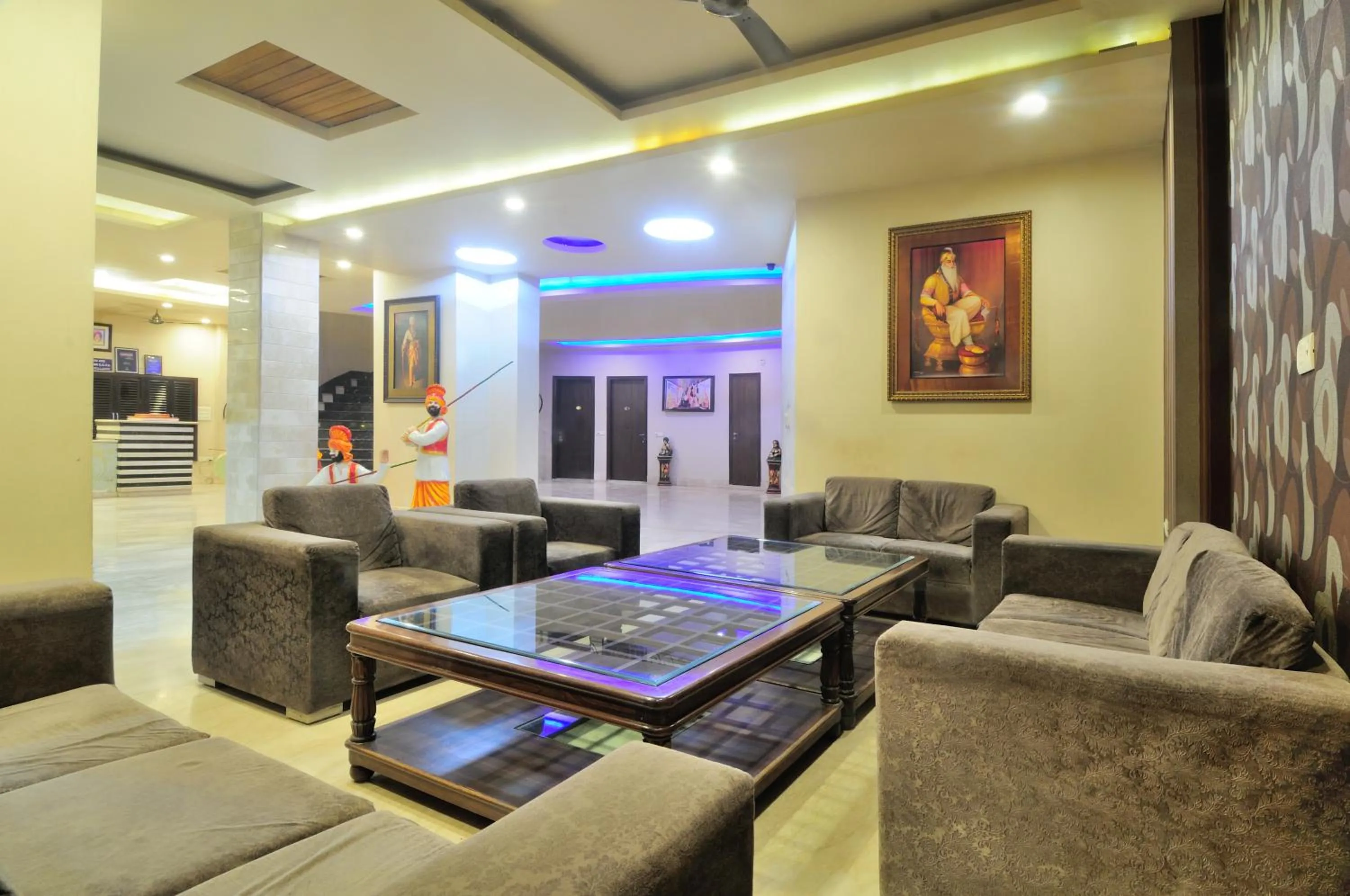 Lobby or reception in Hotel Shanti Villa- New Delhi Railway Station