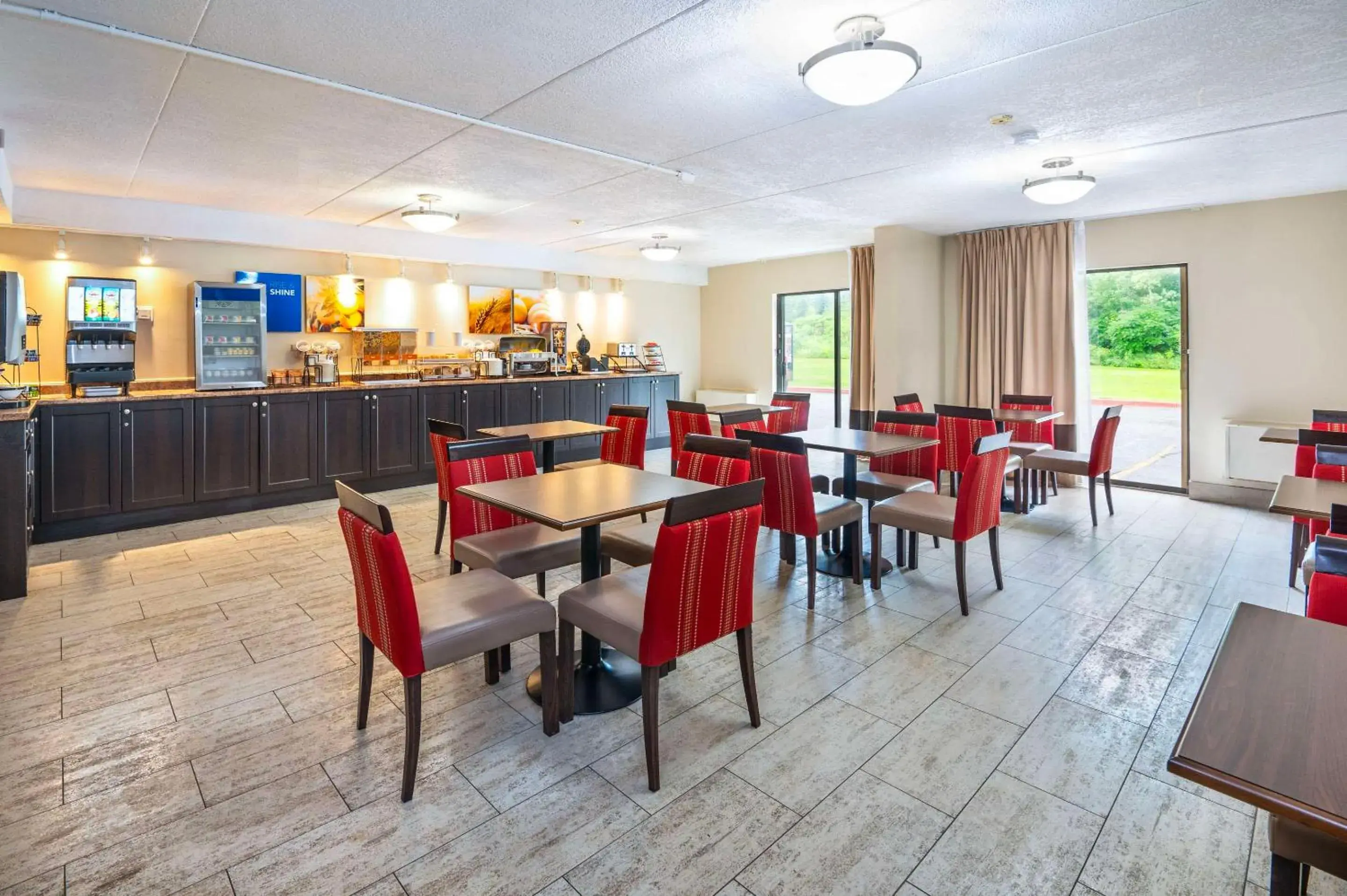 Breakfast in Comfort Inn Breakfast in Comfort Inn