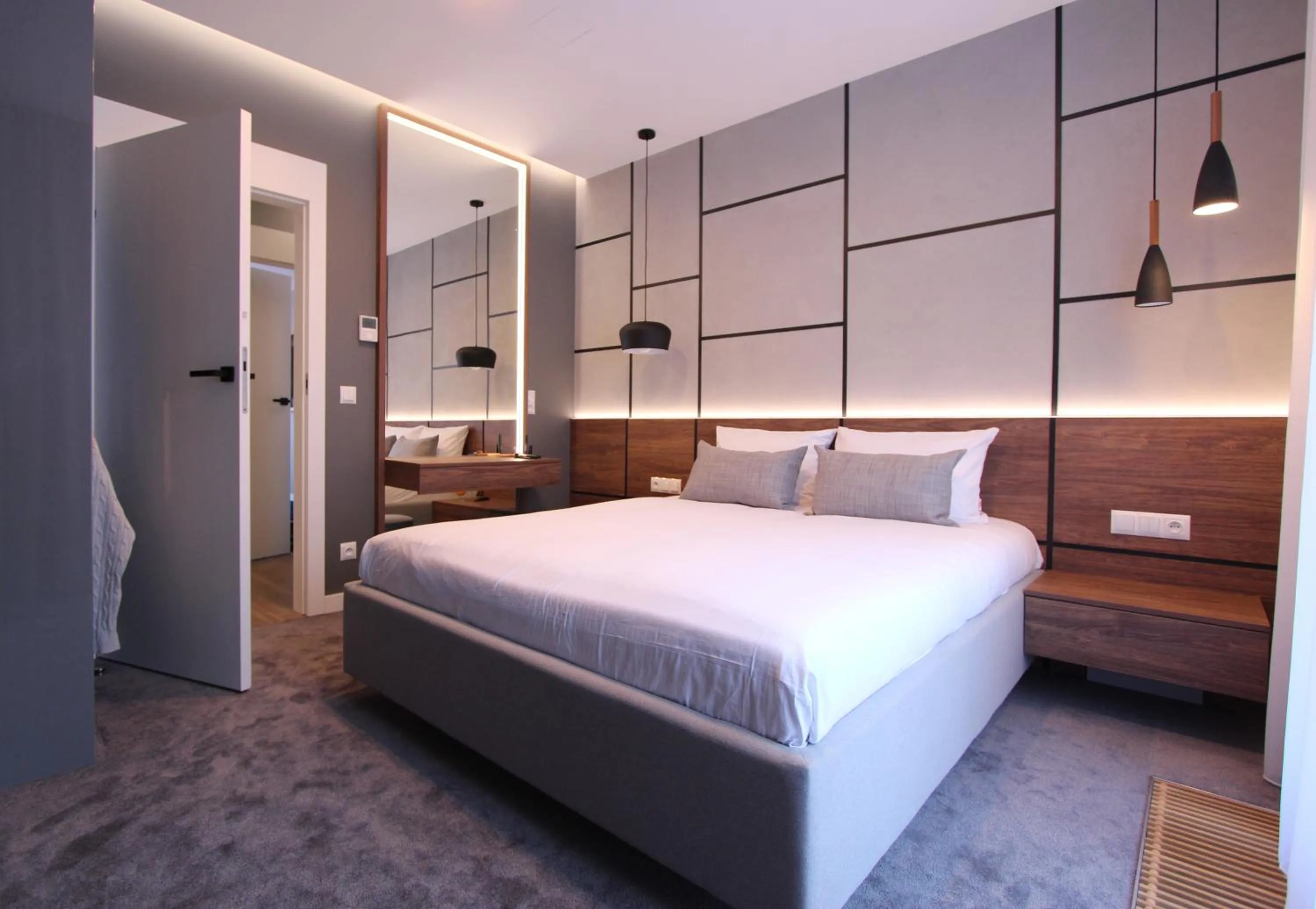 Bedroom, Bed in Lubicz Luxury Apartment