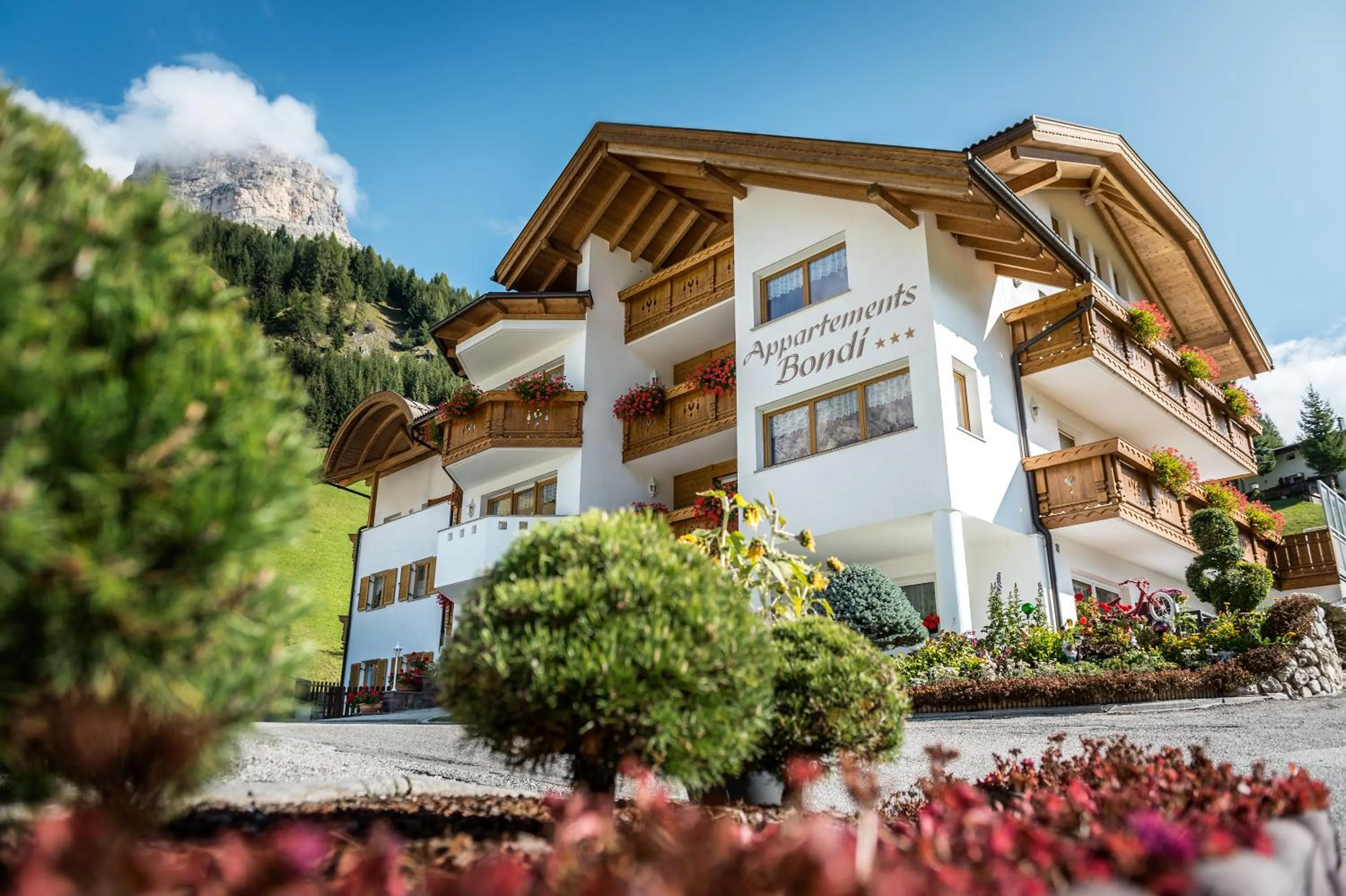 Facade/entrance in Residence Bondì