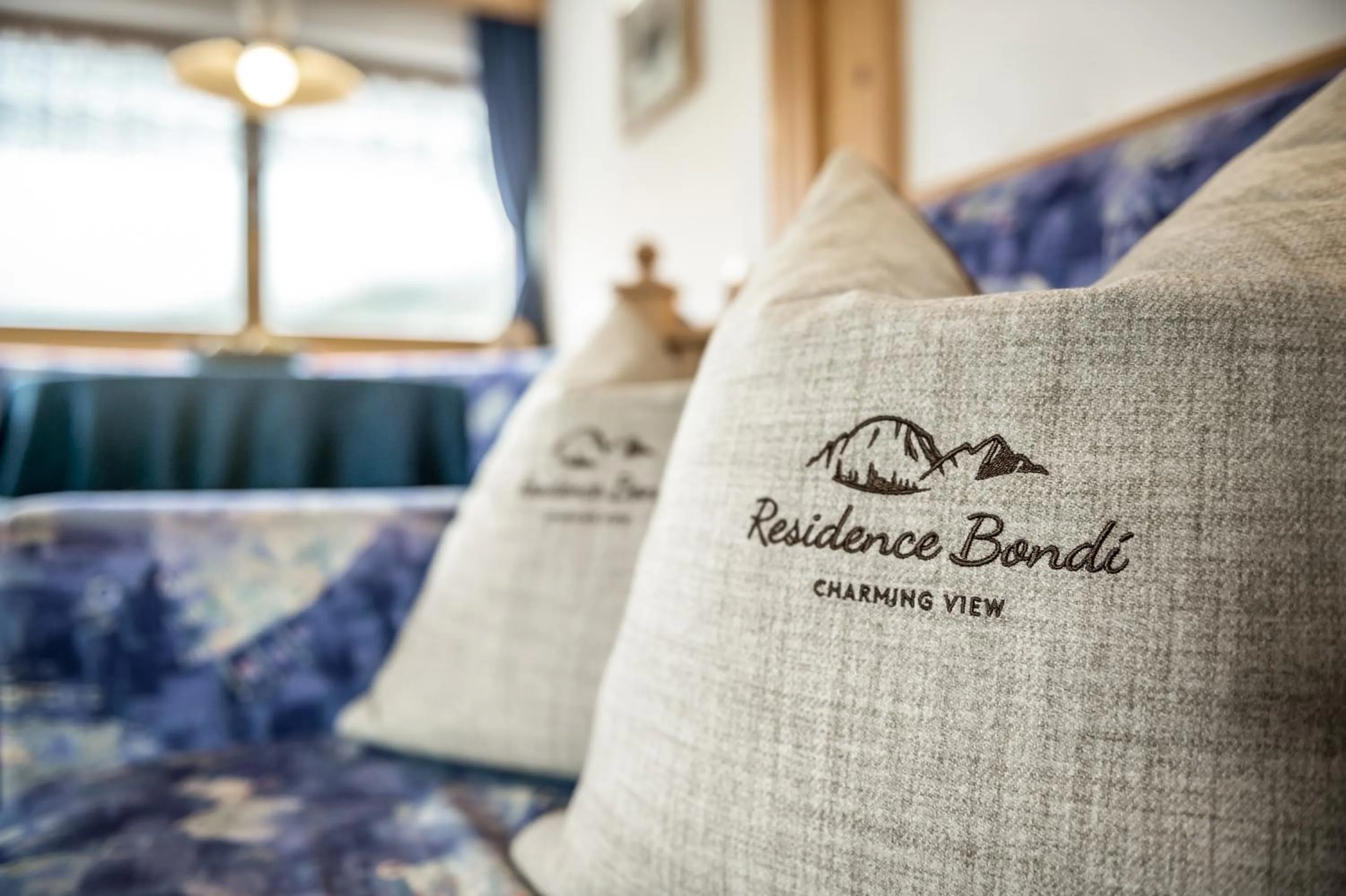 Logo/Certificate/Sign, Bed in Residence Bondì