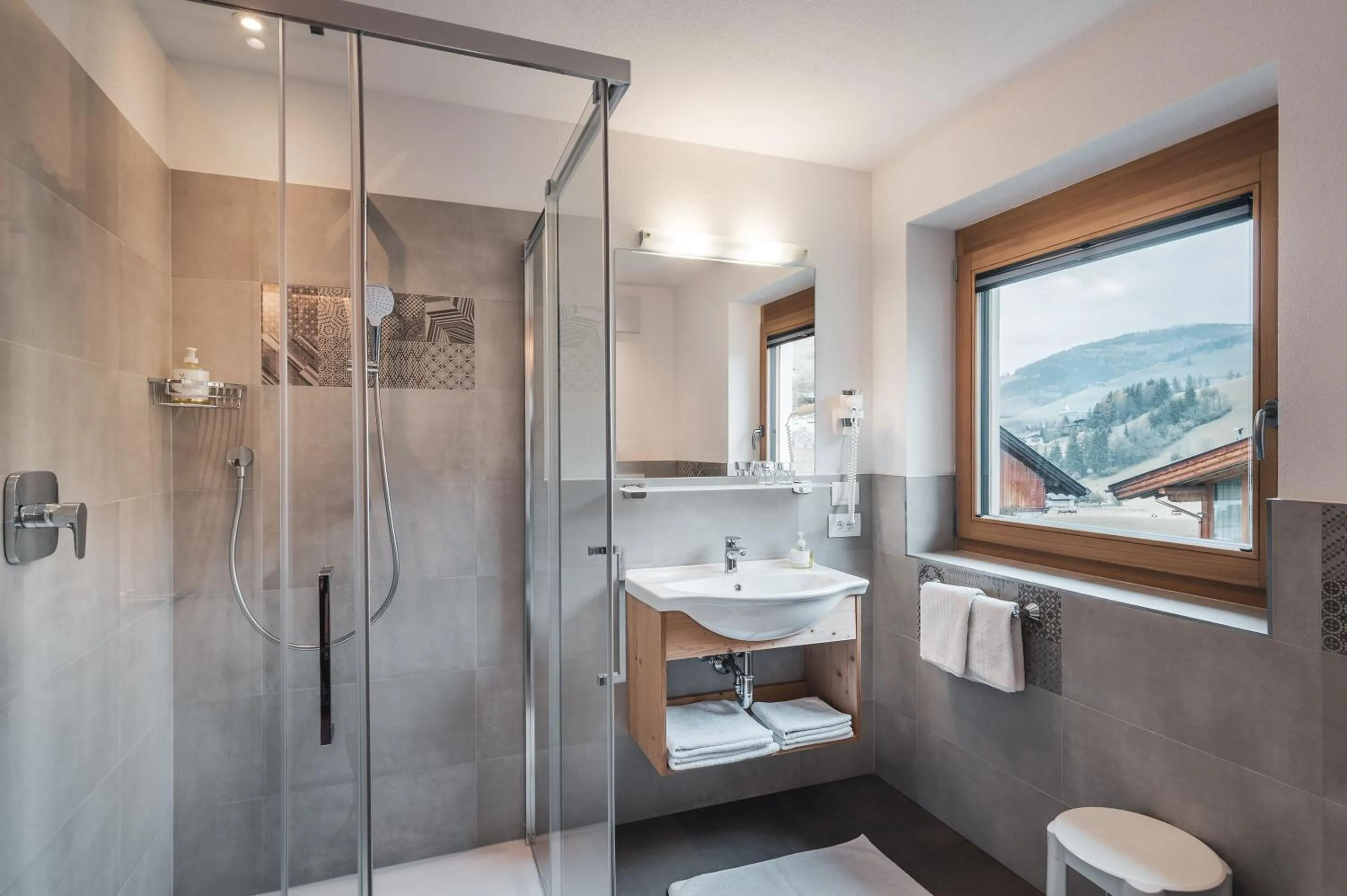 Bathroom in Garnì Iosc