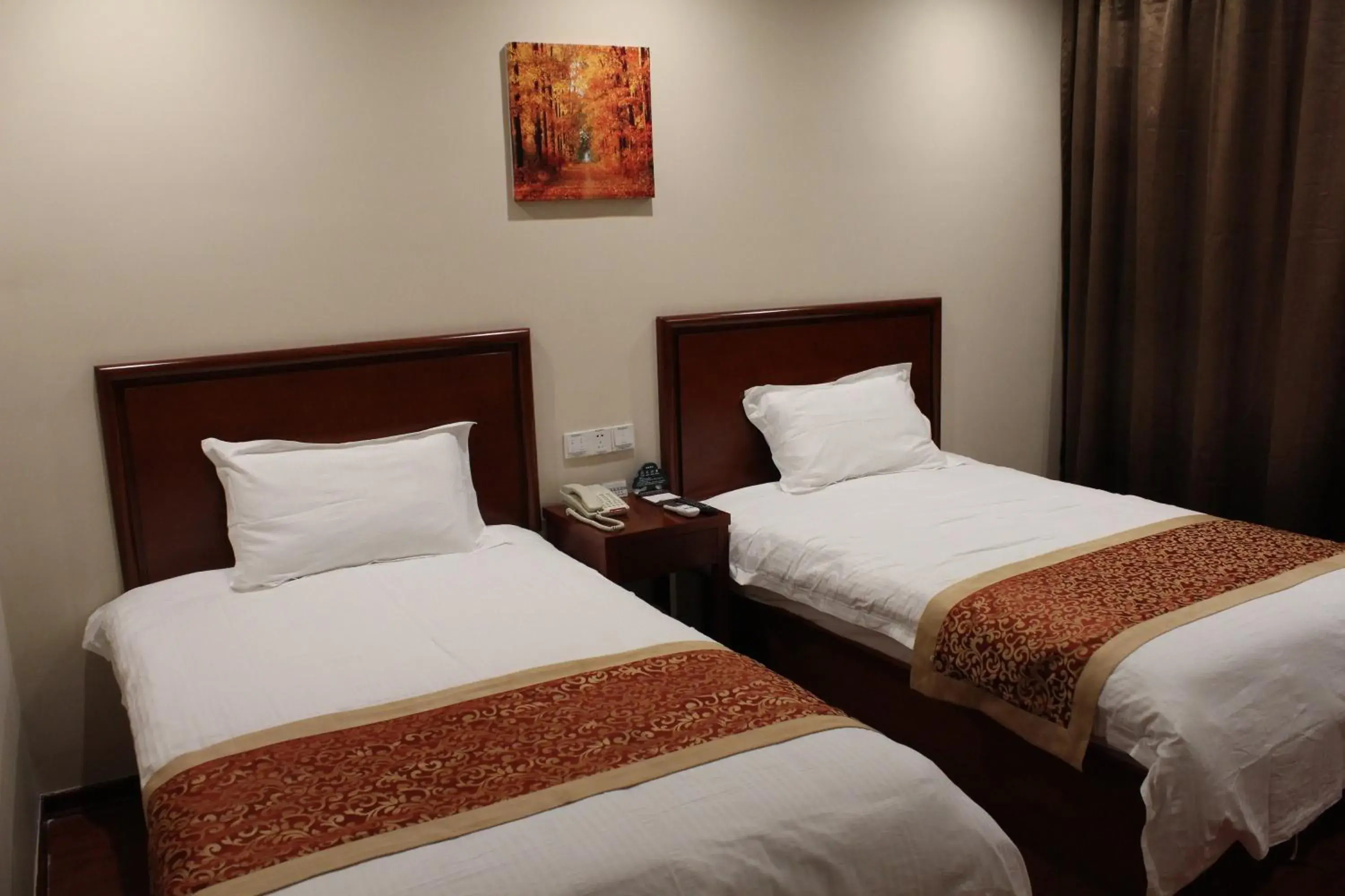 Bedroom, Bed in Greentree Inn Nanjing Shanxi Road Cloth City Business Hotel Bedroom, Bed in Greentree Inn Nanjing Shanxi Road Cloth City Business Hotel