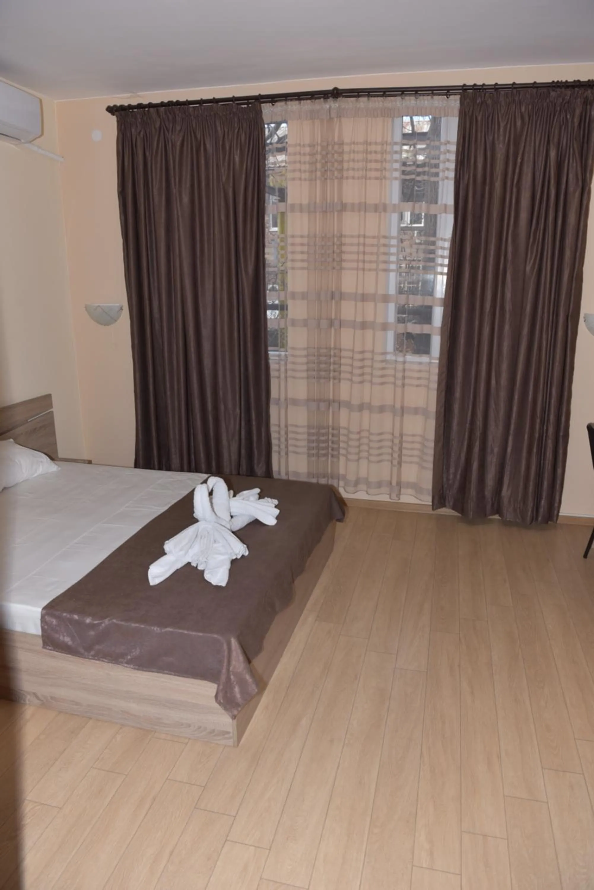 Bed in Twain Apart&Rooms