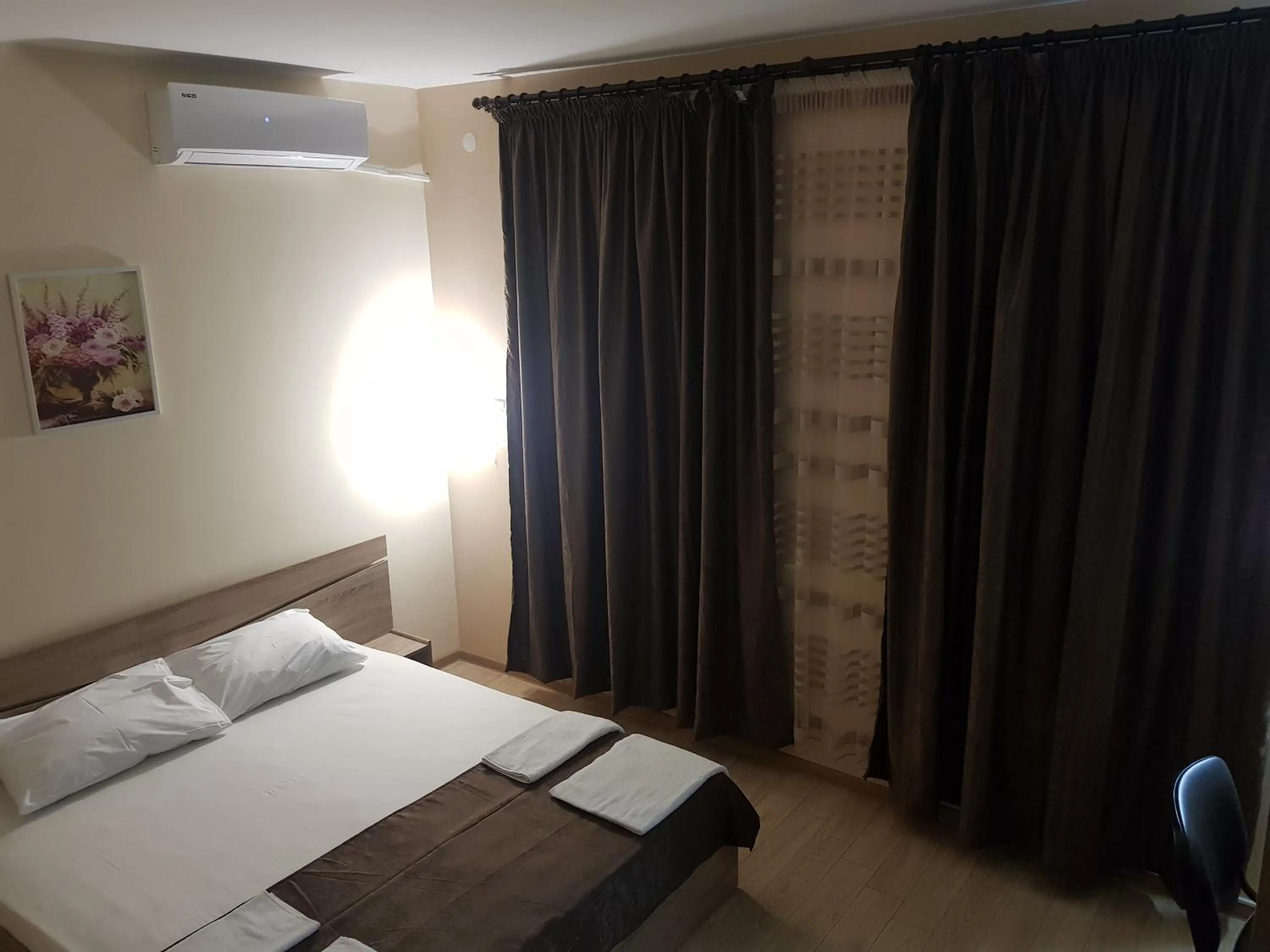 Bed in Twain Apart&Rooms