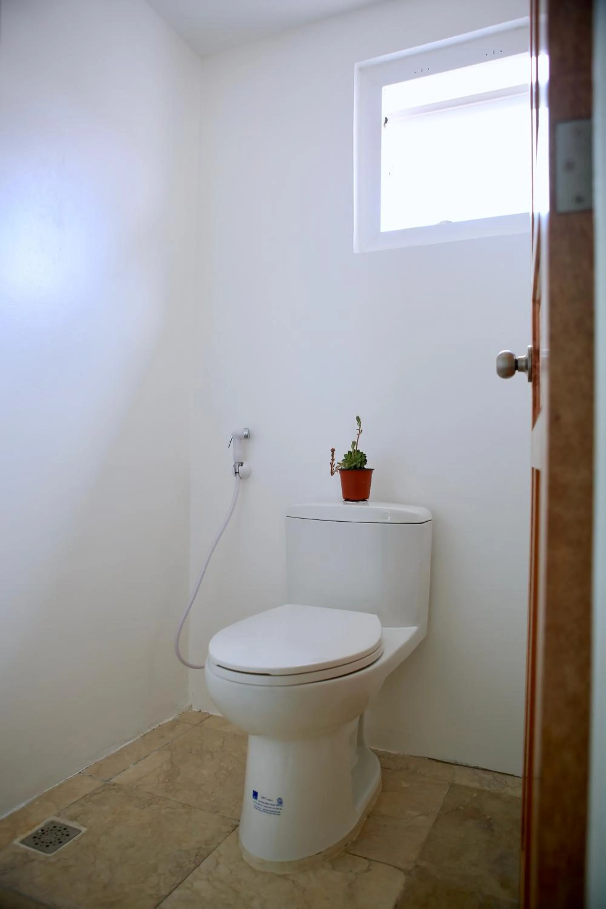 Toilet in The Escape San Juan