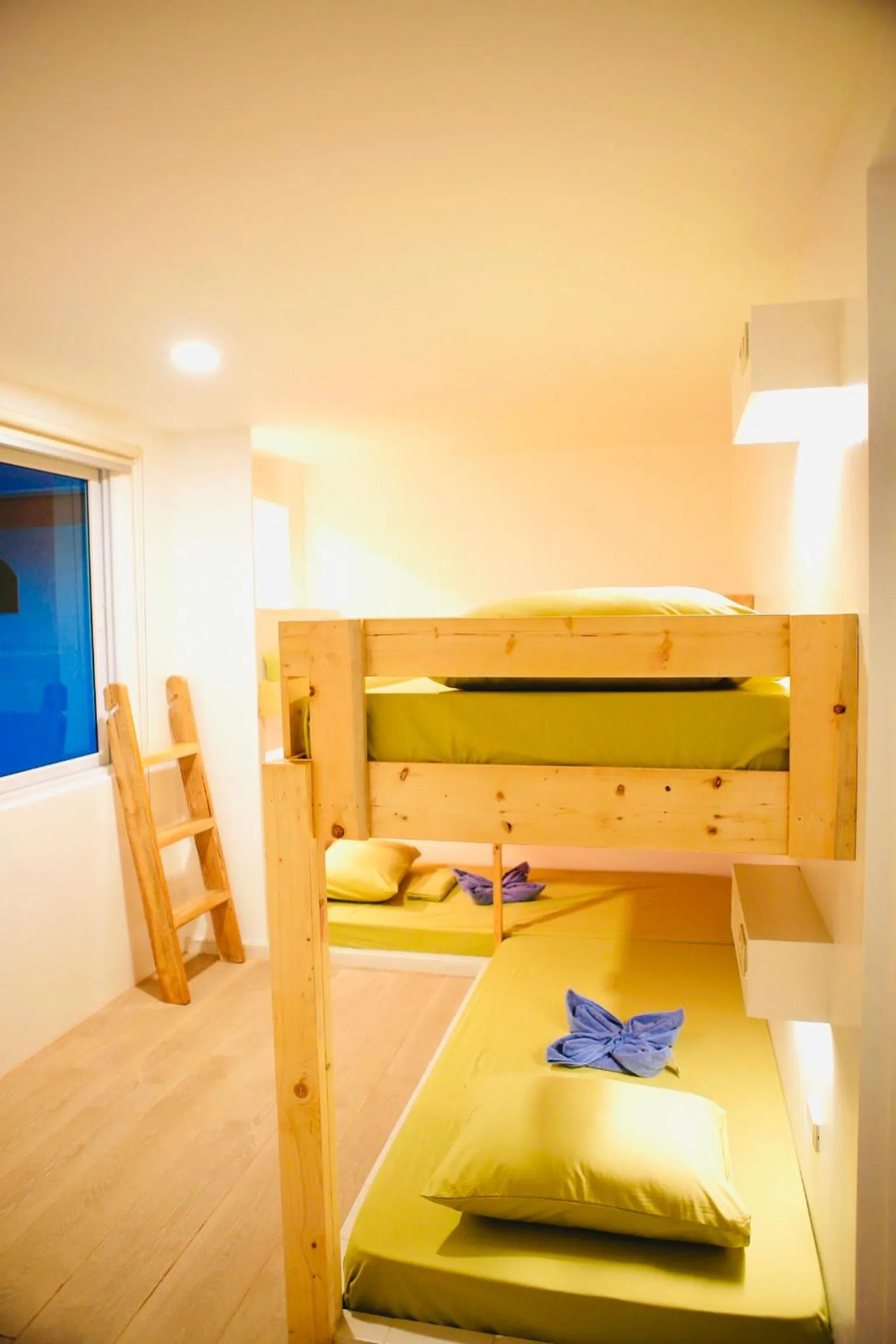 Photo of the whole room, Bed in The Escape San Juan