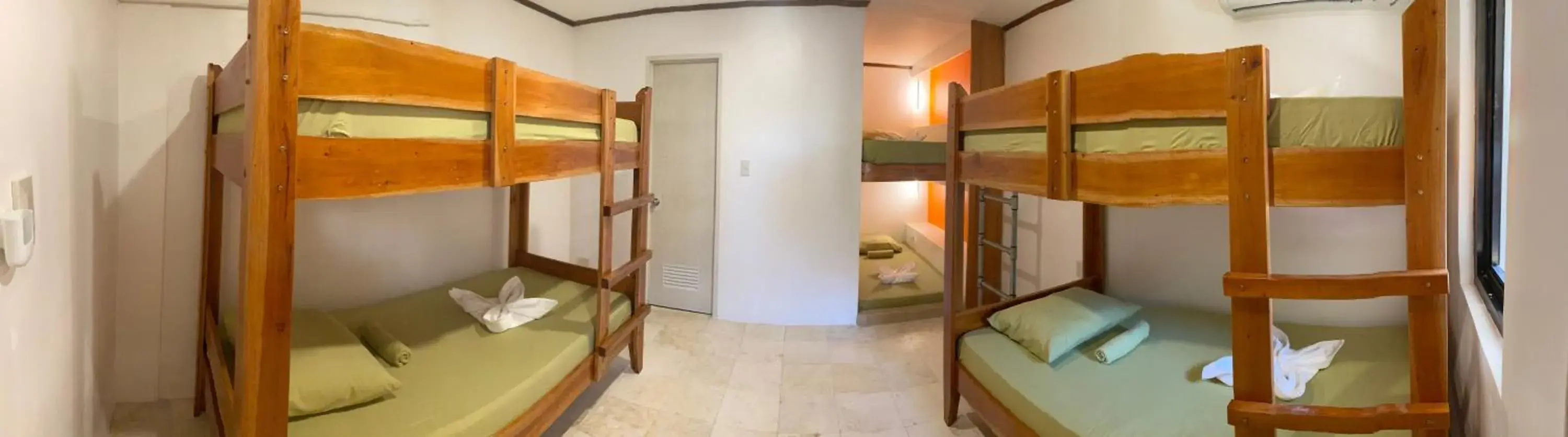 Family Room with Bath in The Escape San Juan Family Room with Bath in The Escape San Juan