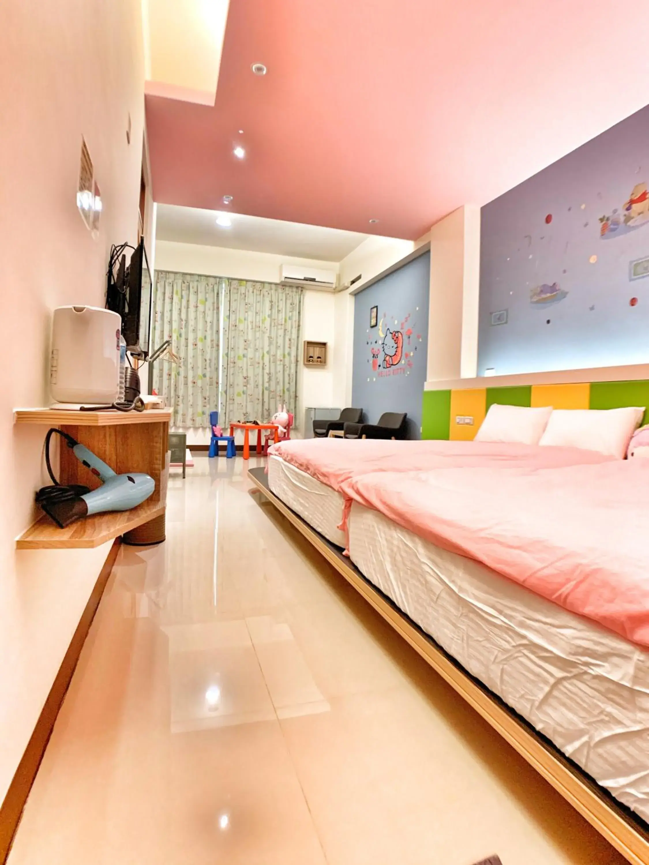 Non Pet-Friendly - Standard Quadruple Room in The Sunny Homestay Non Pet-Friendly - Standard Quadruple Room in The Sunny Homestay