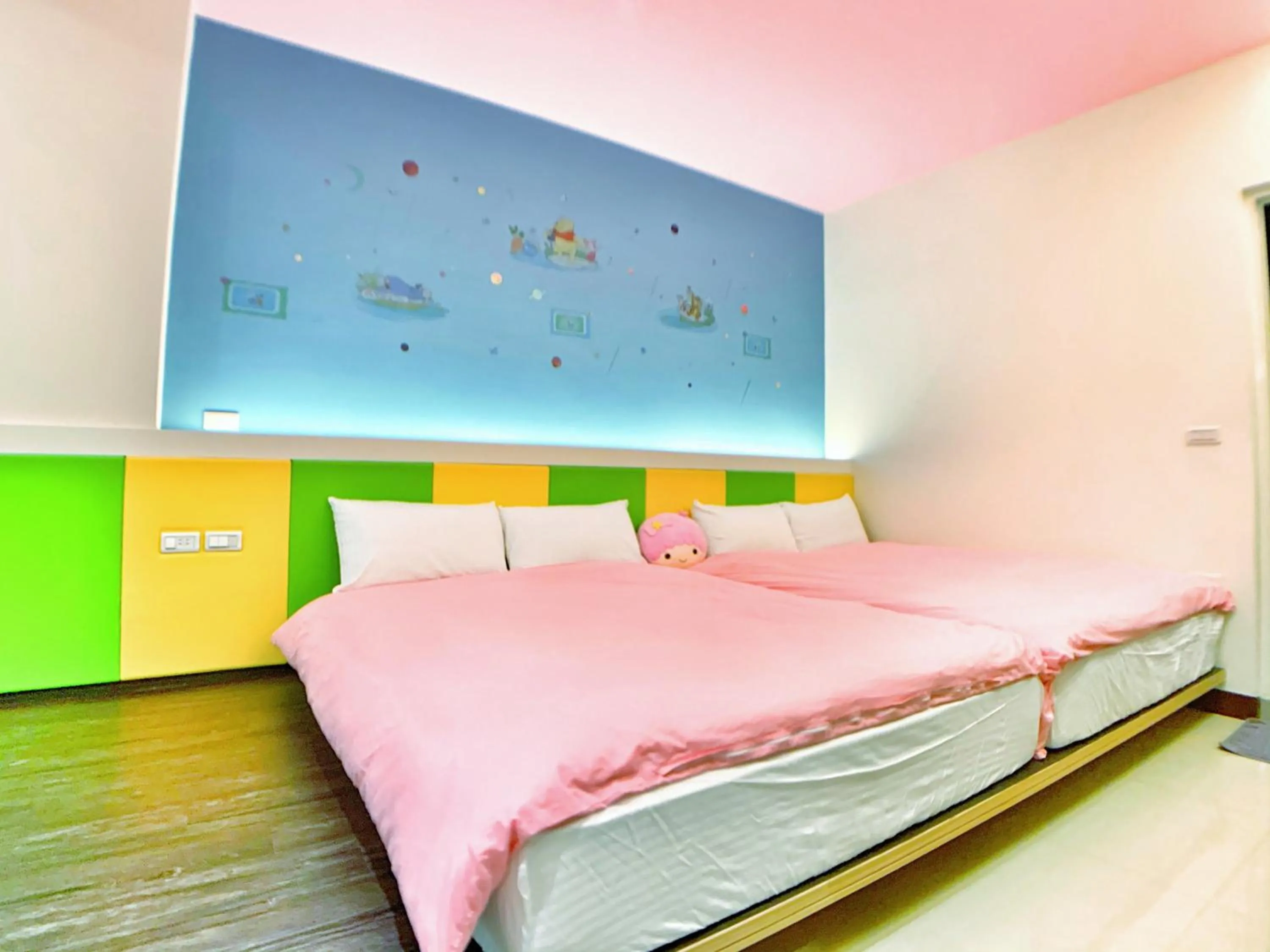 Bed in The Sunny Homestay