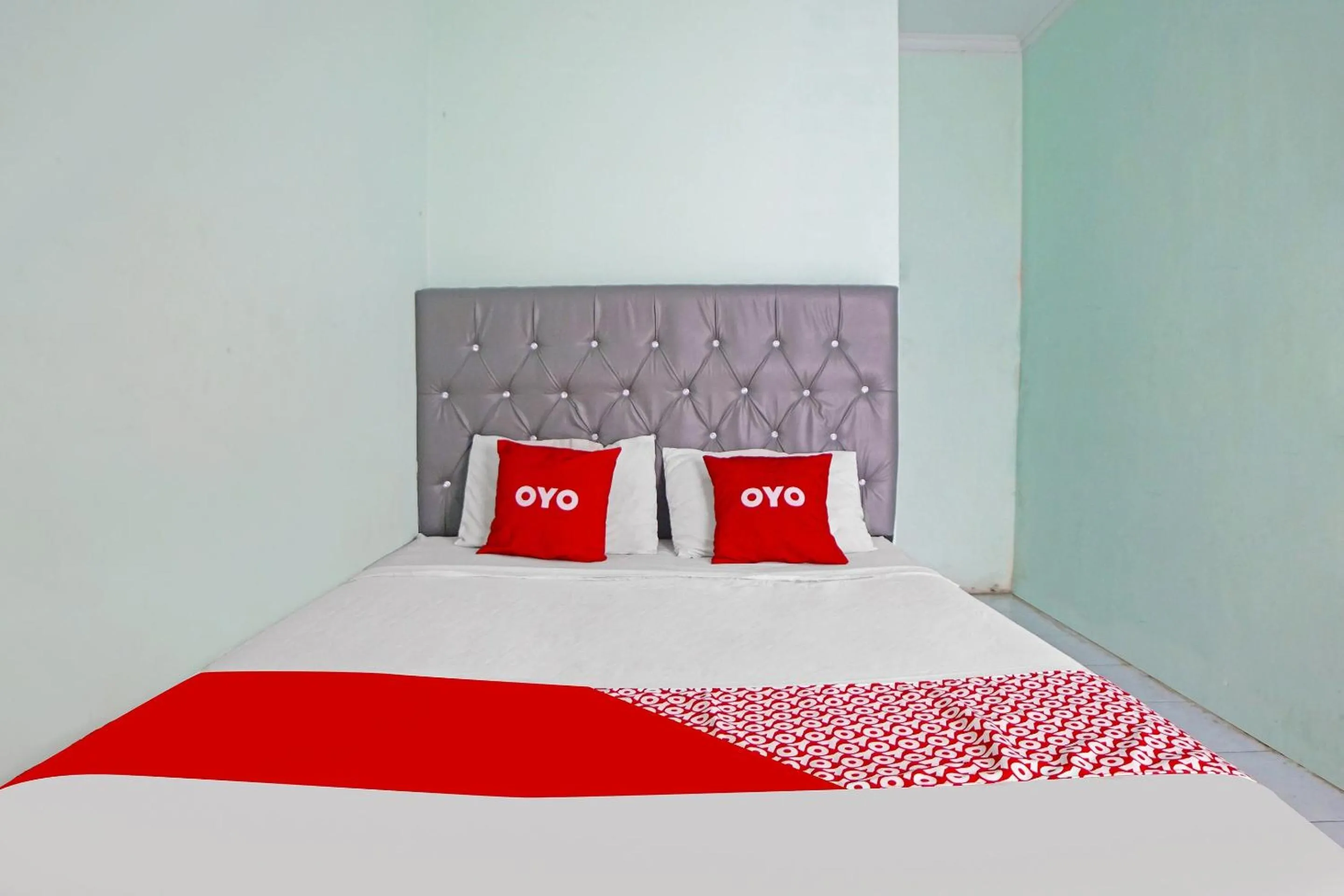 Bedroom, Bed in Hotel O Puri Dennis