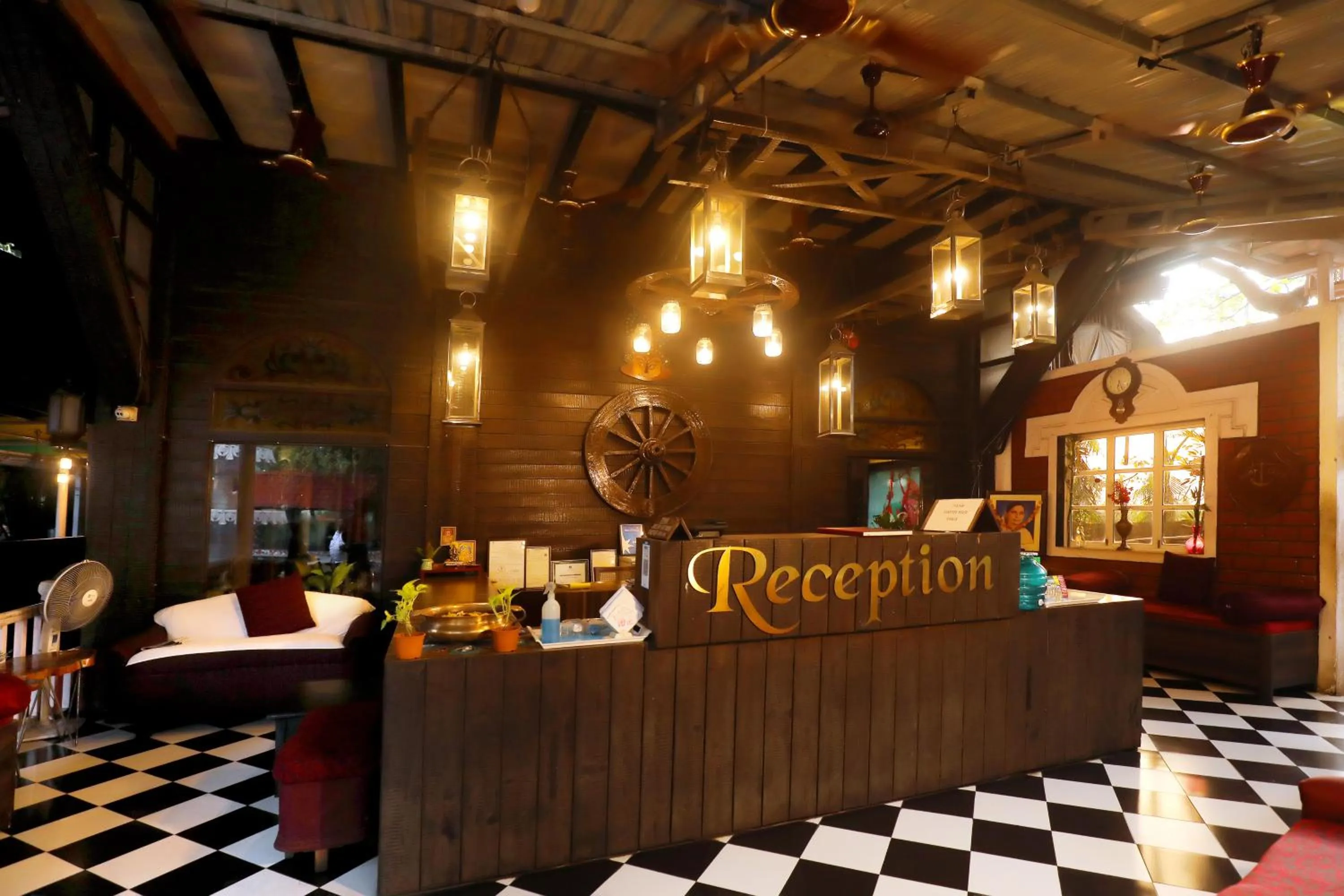 Lobby or reception in Pali Village Resort