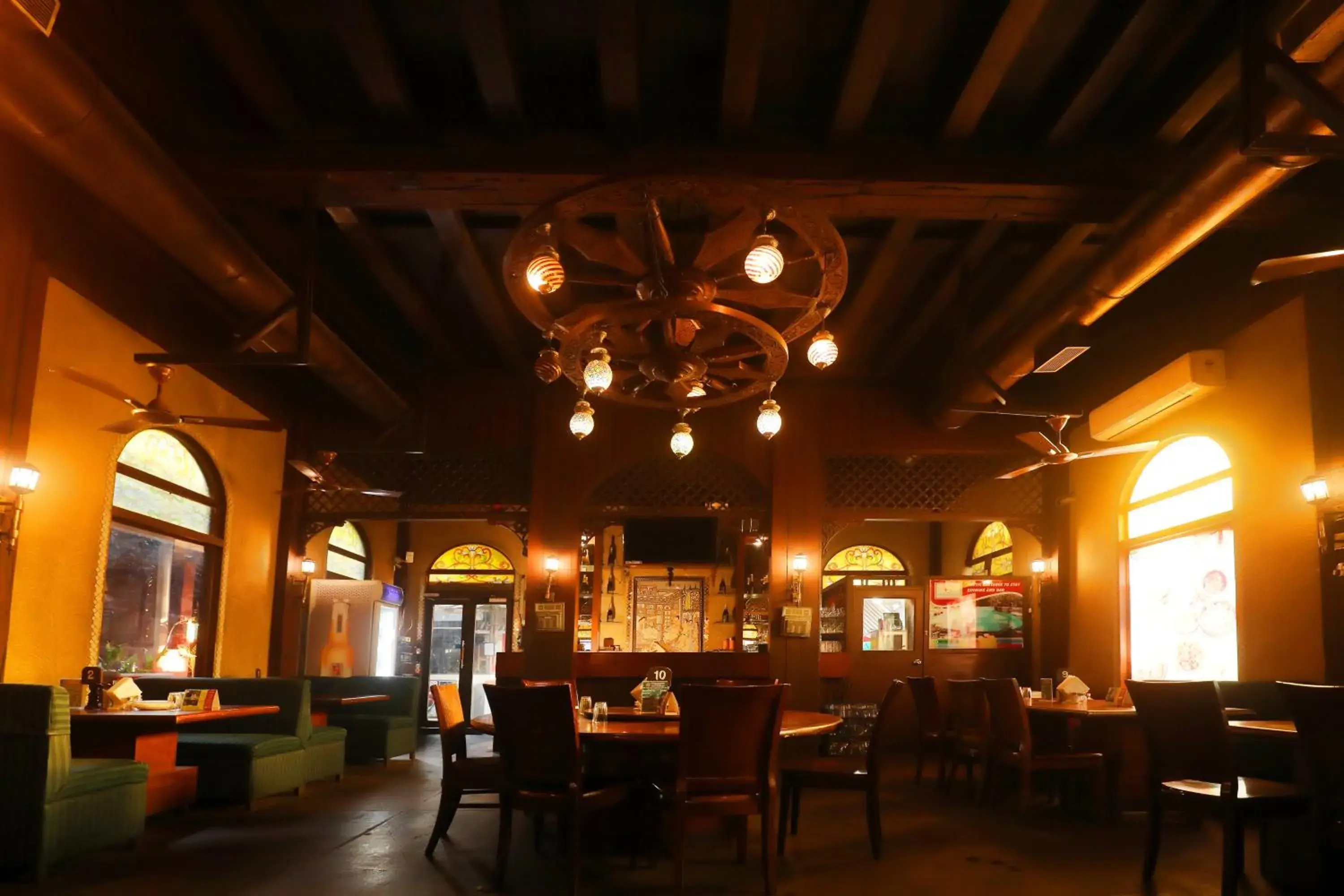 Restaurant/places to eat in Pali Village Resort Restaurant/places to eat in Pali Village Resort