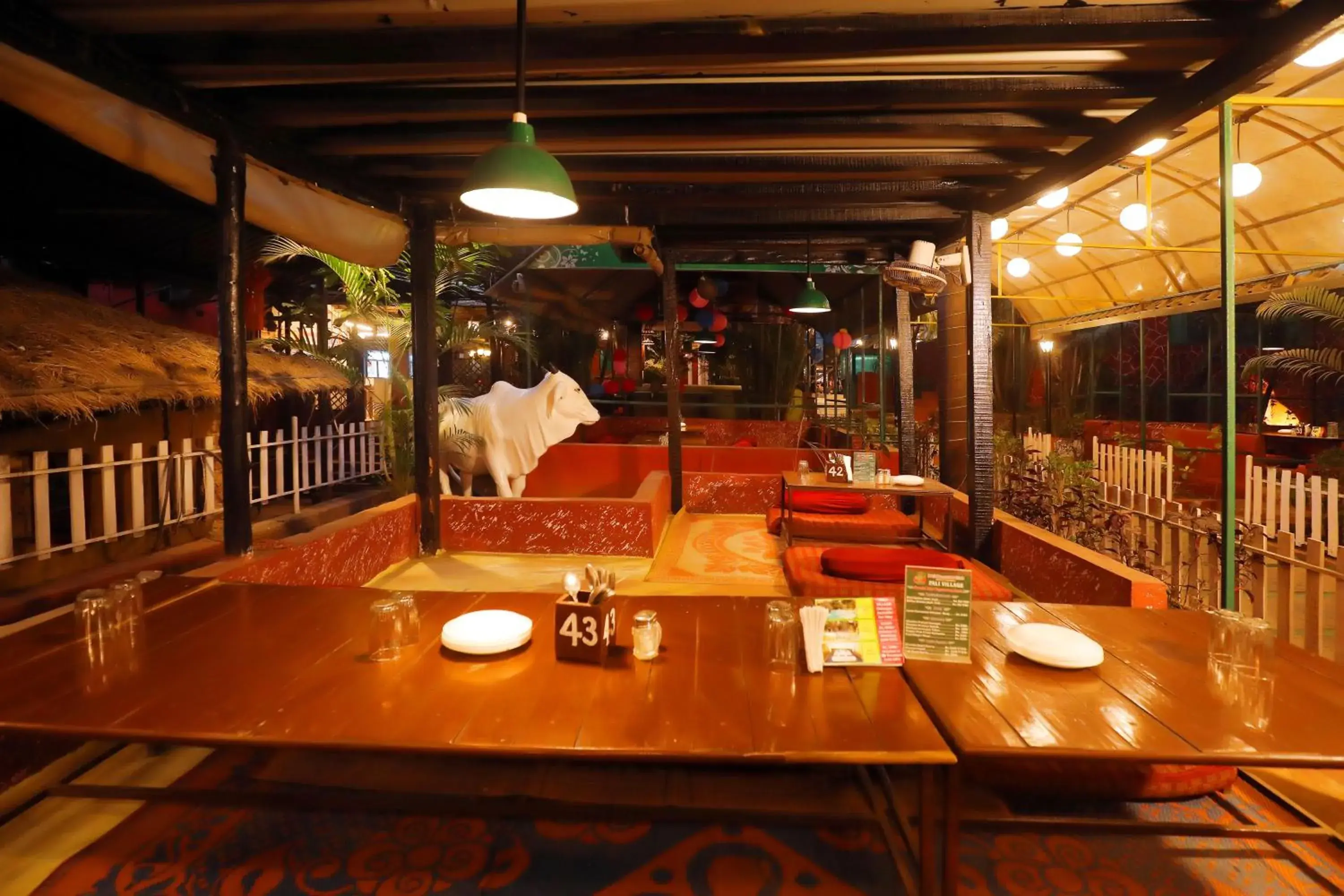 Breakfast in Pali Village Resort Breakfast in Pali Village Resort