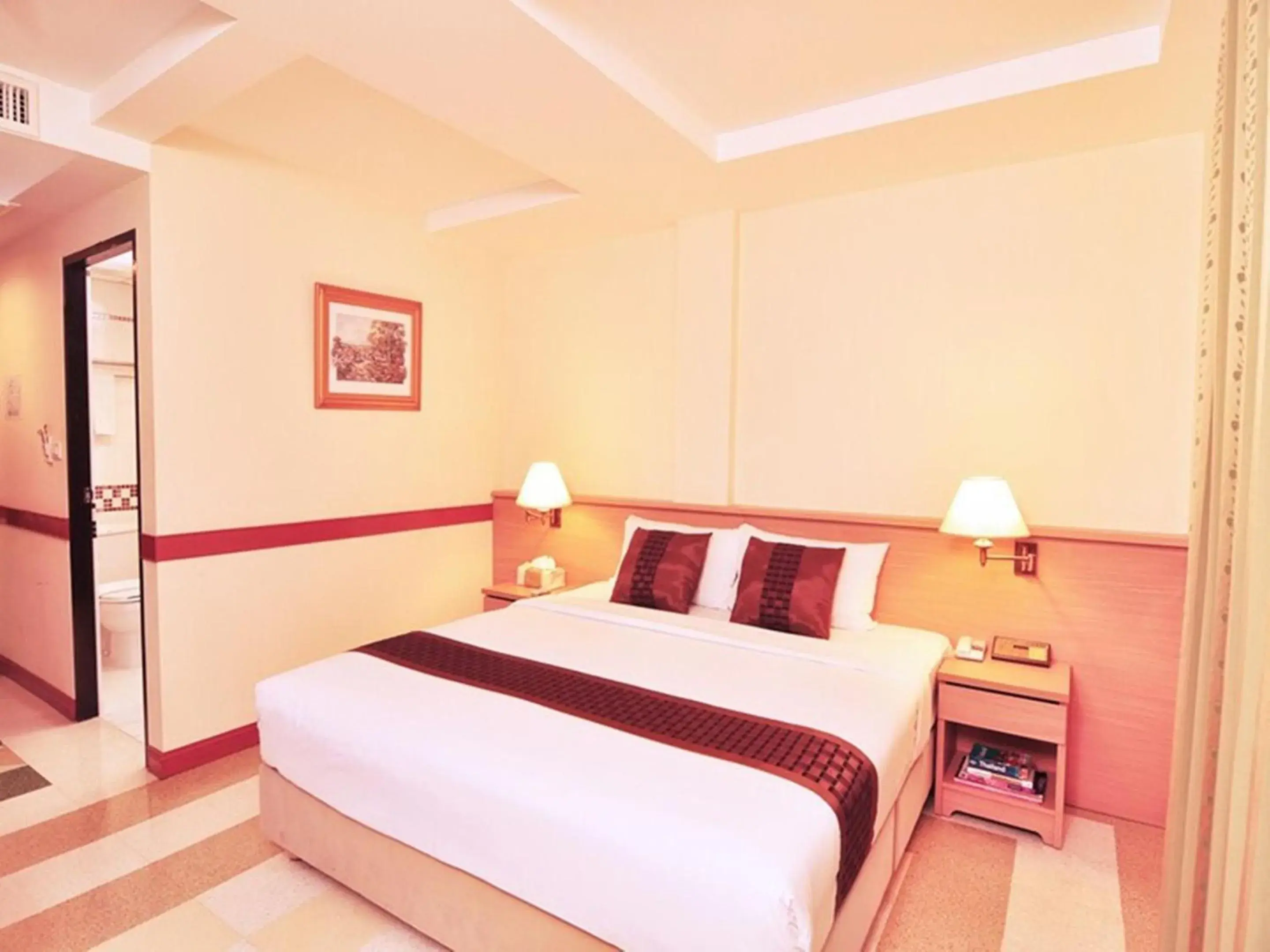 Bed in The Ecotel Bangkok Bed in The Ecotel Bangkok