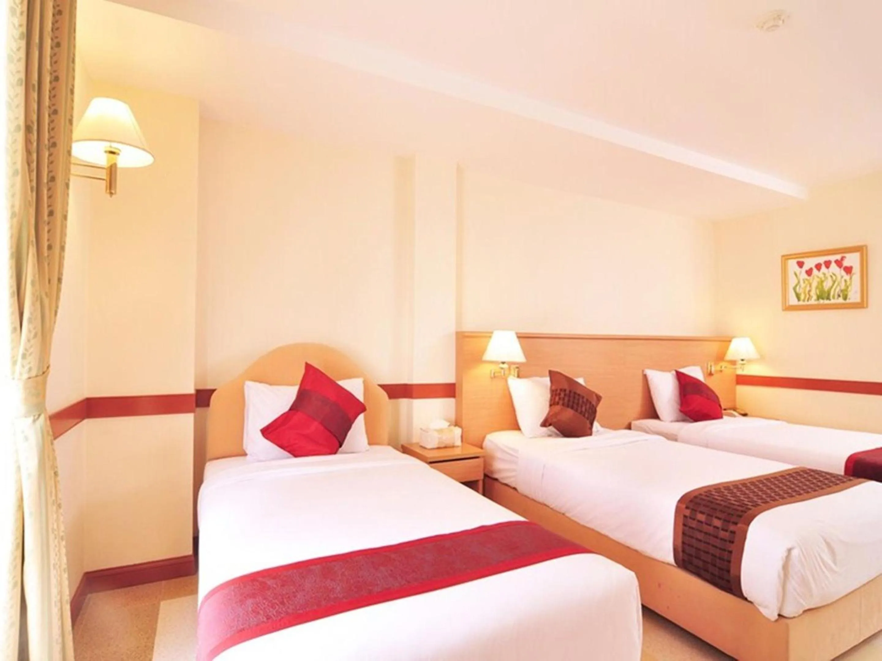 Bed in The Ecotel Bangkok