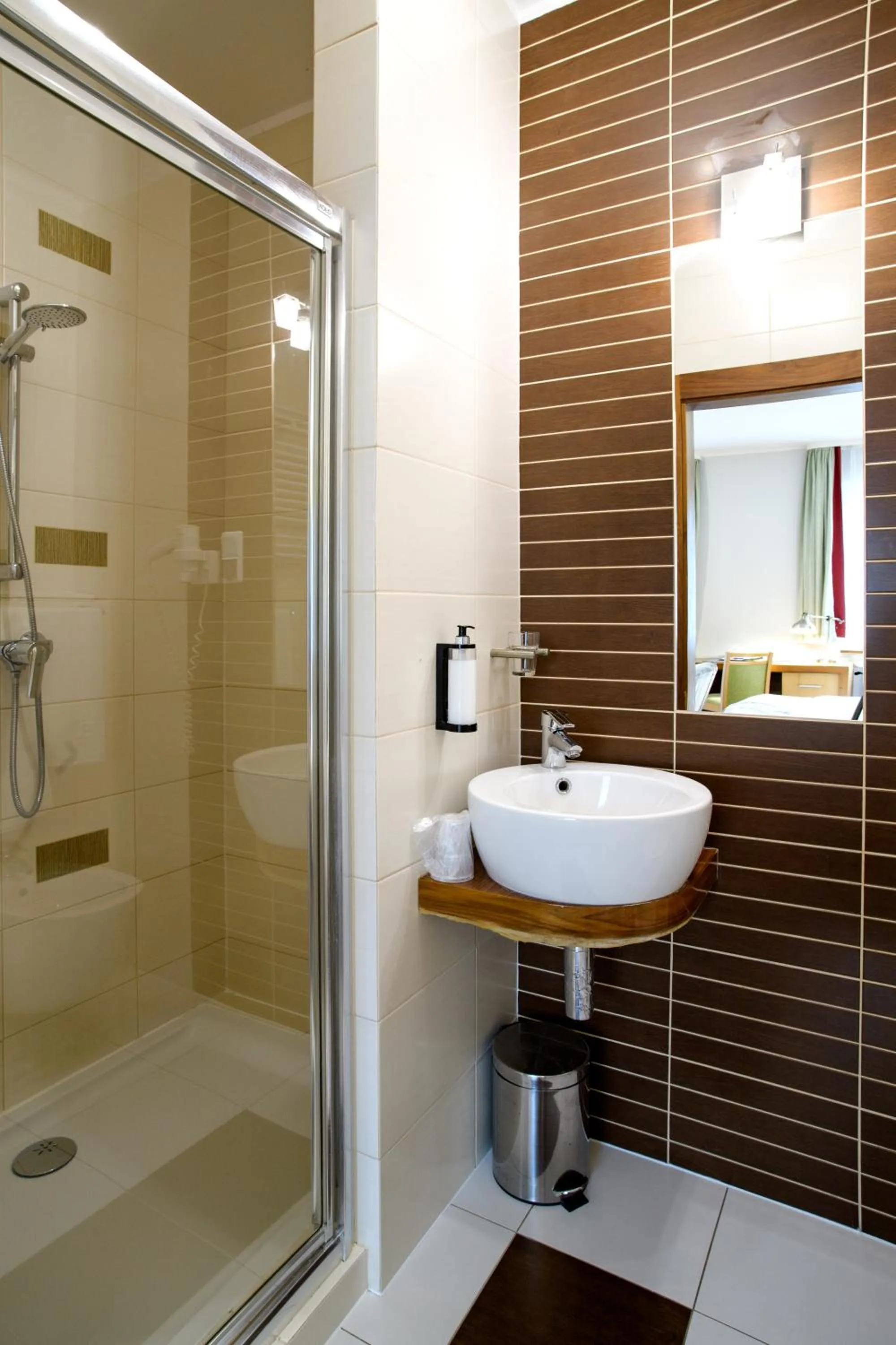 Shower in Hotel Szarlota - Kompleksowo na Kaszubach