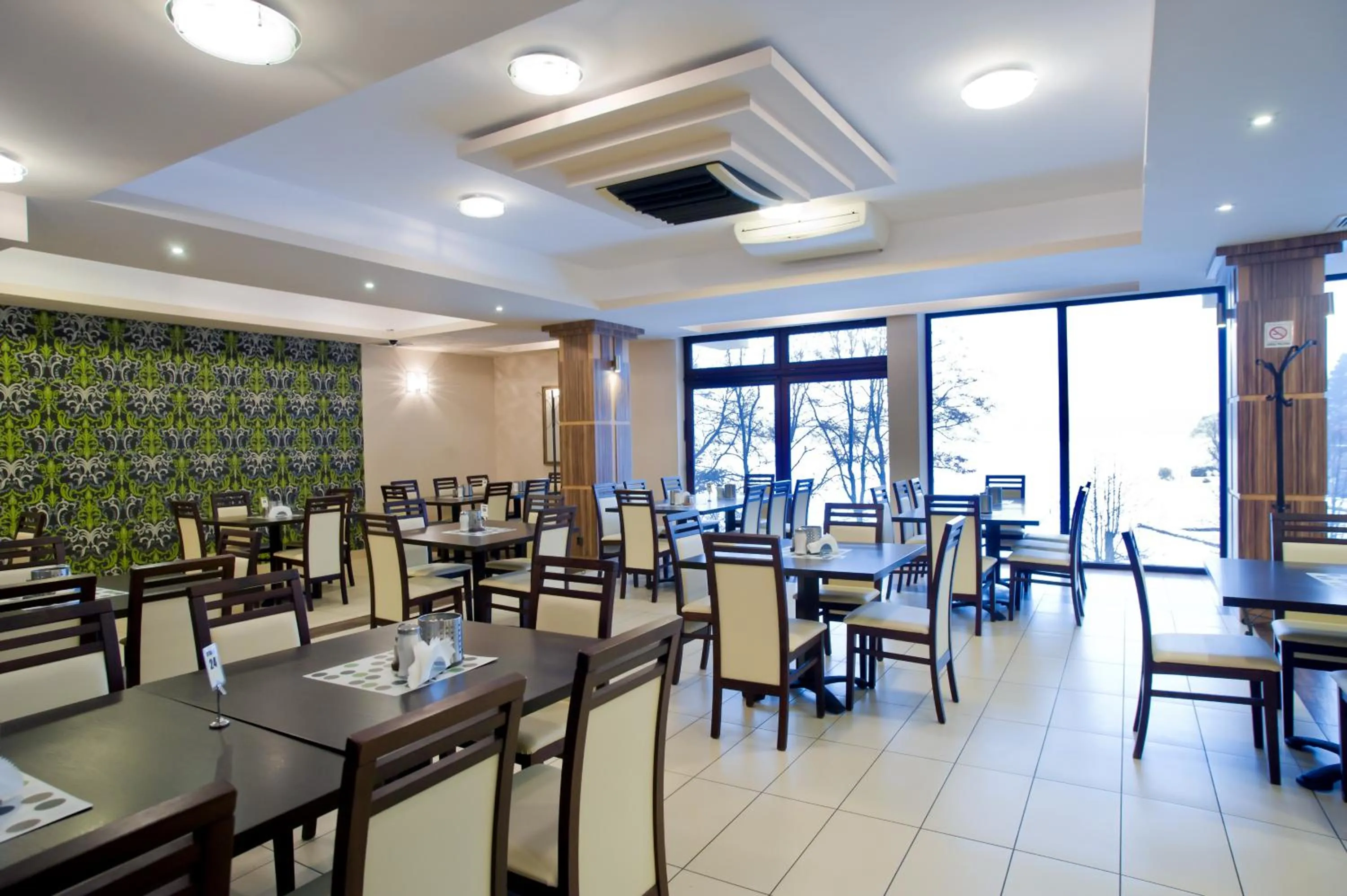 Restaurant/places to eat in Hotel Szarlota - Kompleksowo na Kaszubach