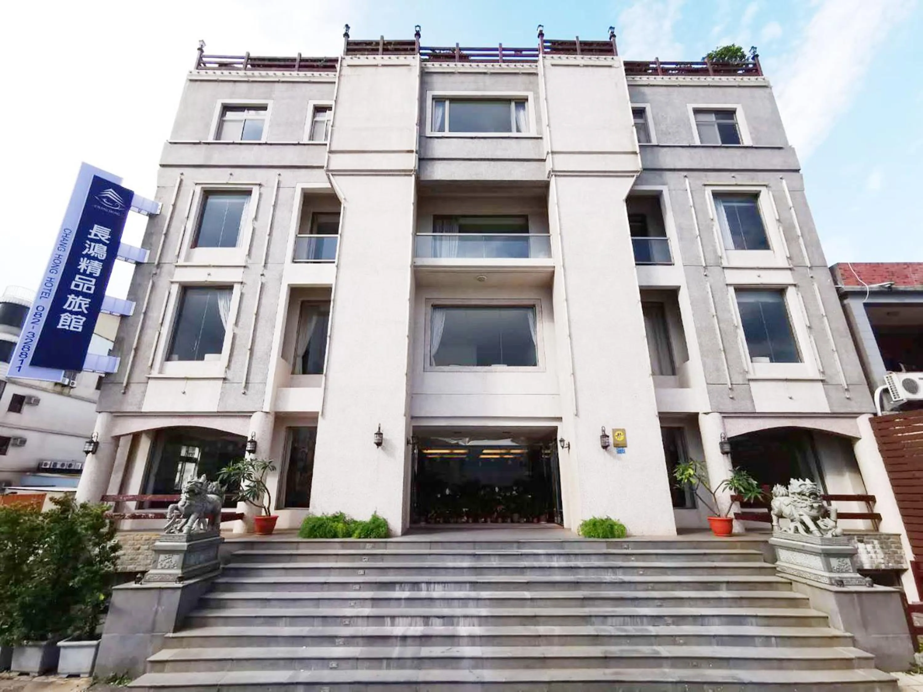 Property building in Chang Hong Hotel