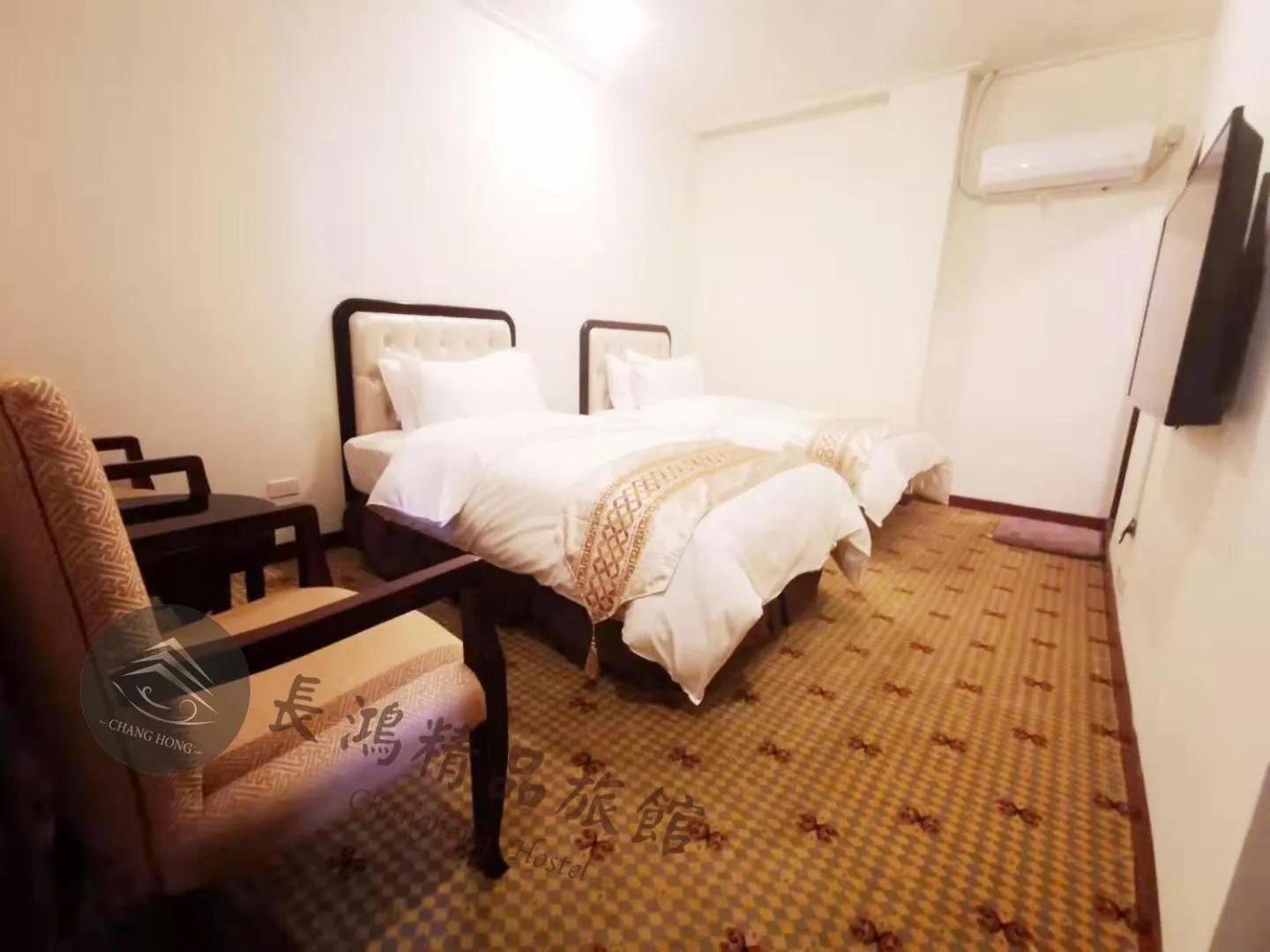 Bed in Chang Hong Hotel