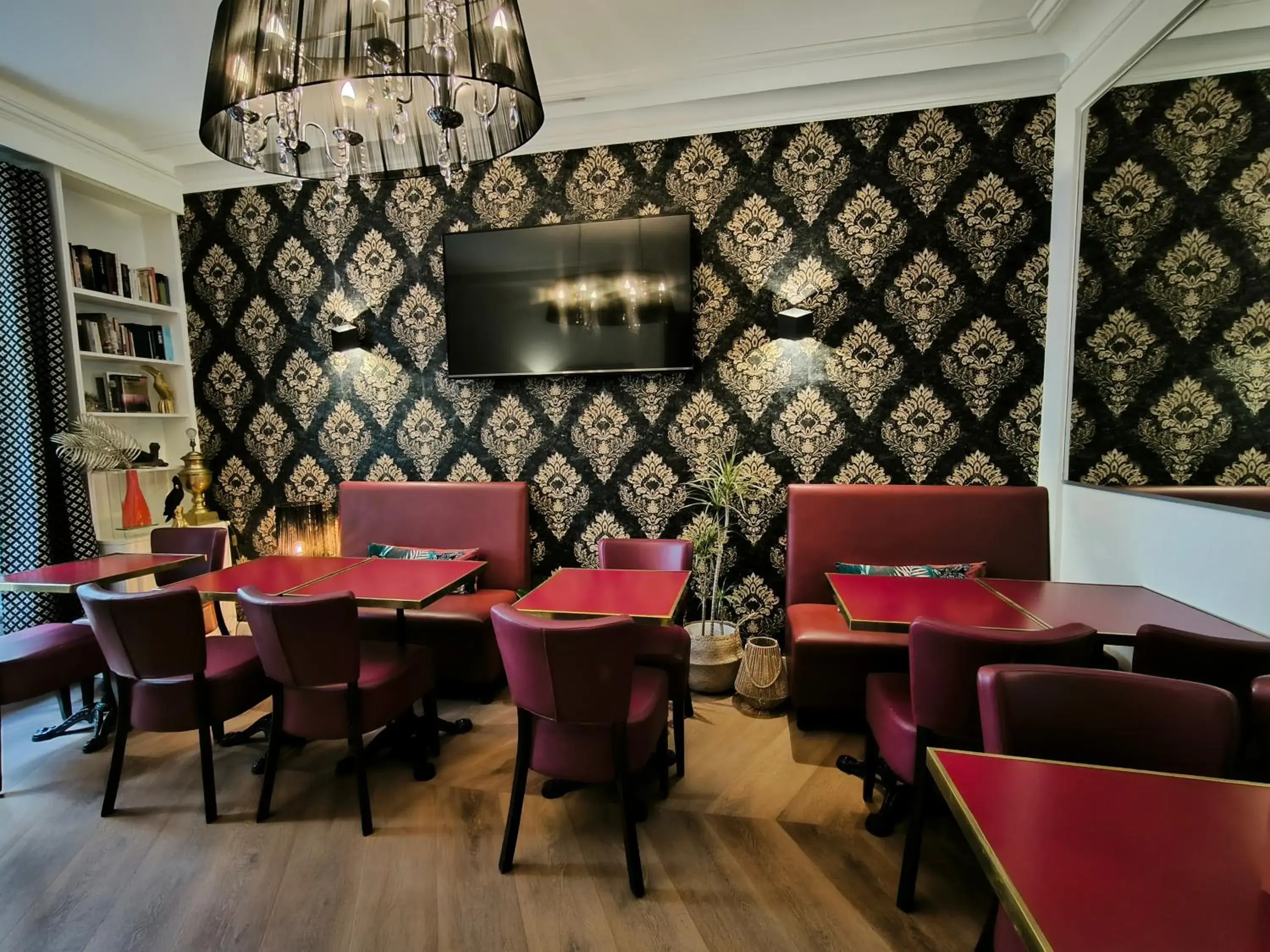 Living room in Hotel Le Twelve Living room in Hotel Le Twelve