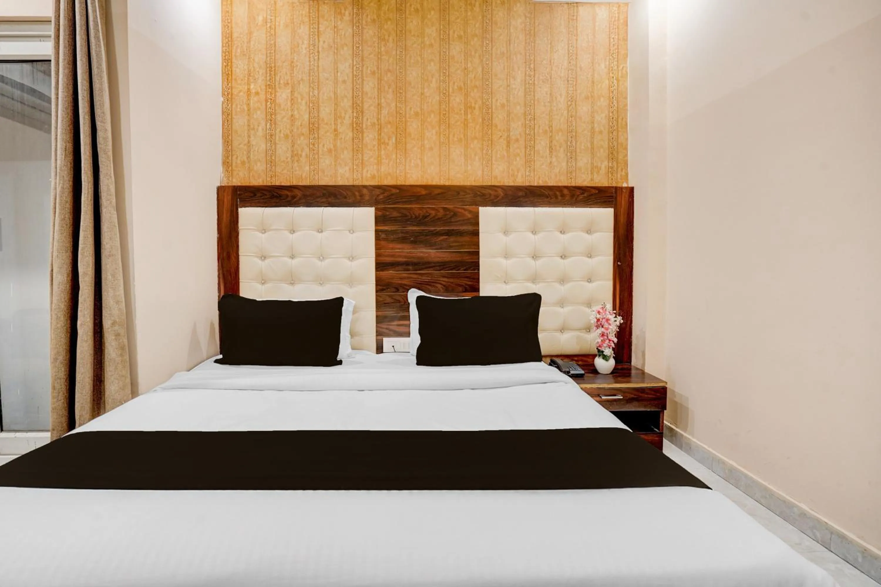 Bedroom, Bed in Townhouse Oak Dehradun Court Formerly GK Residency